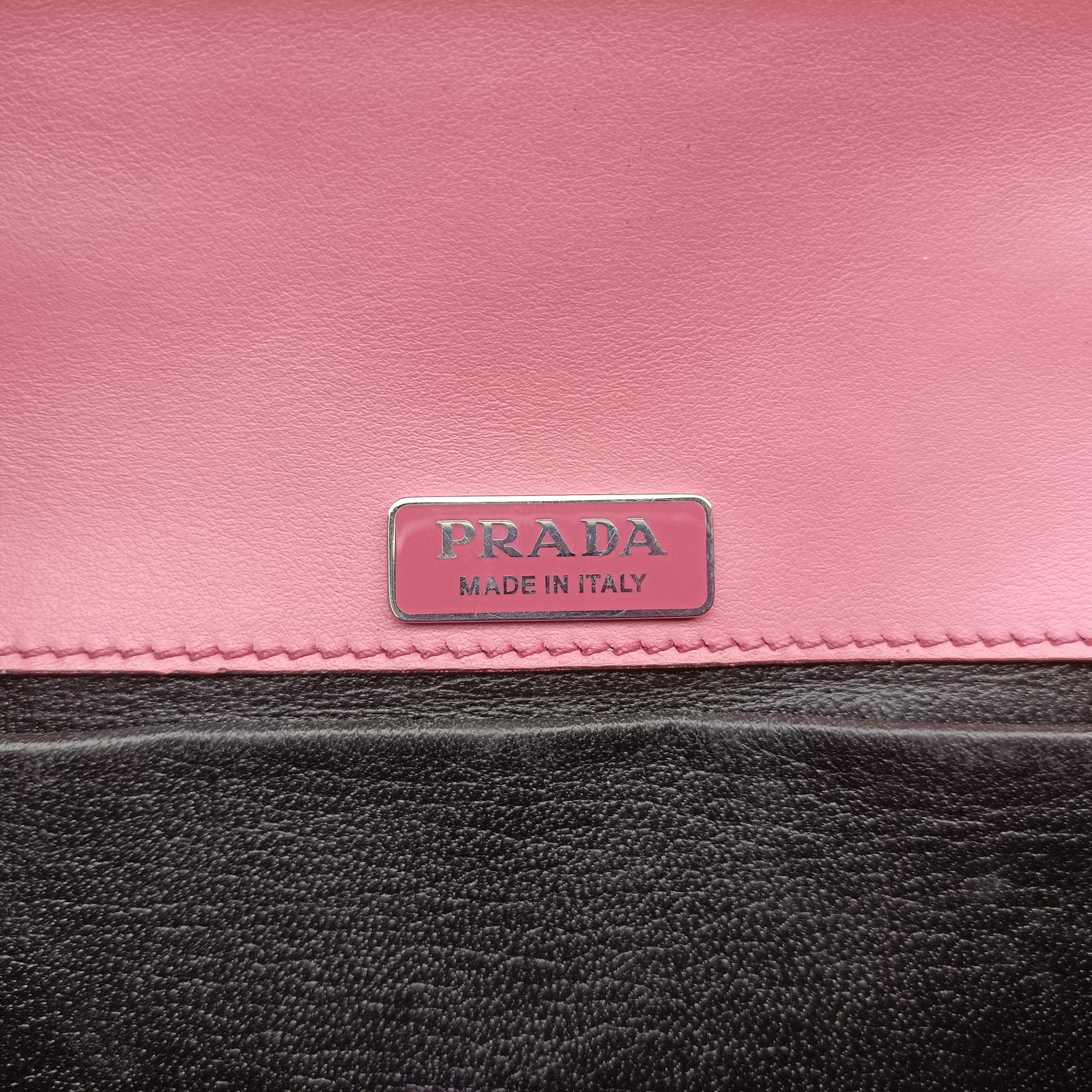 Pre-owned Prada Cahier pink×Black Leather 1BH018 shoulderbag | stylenewstar