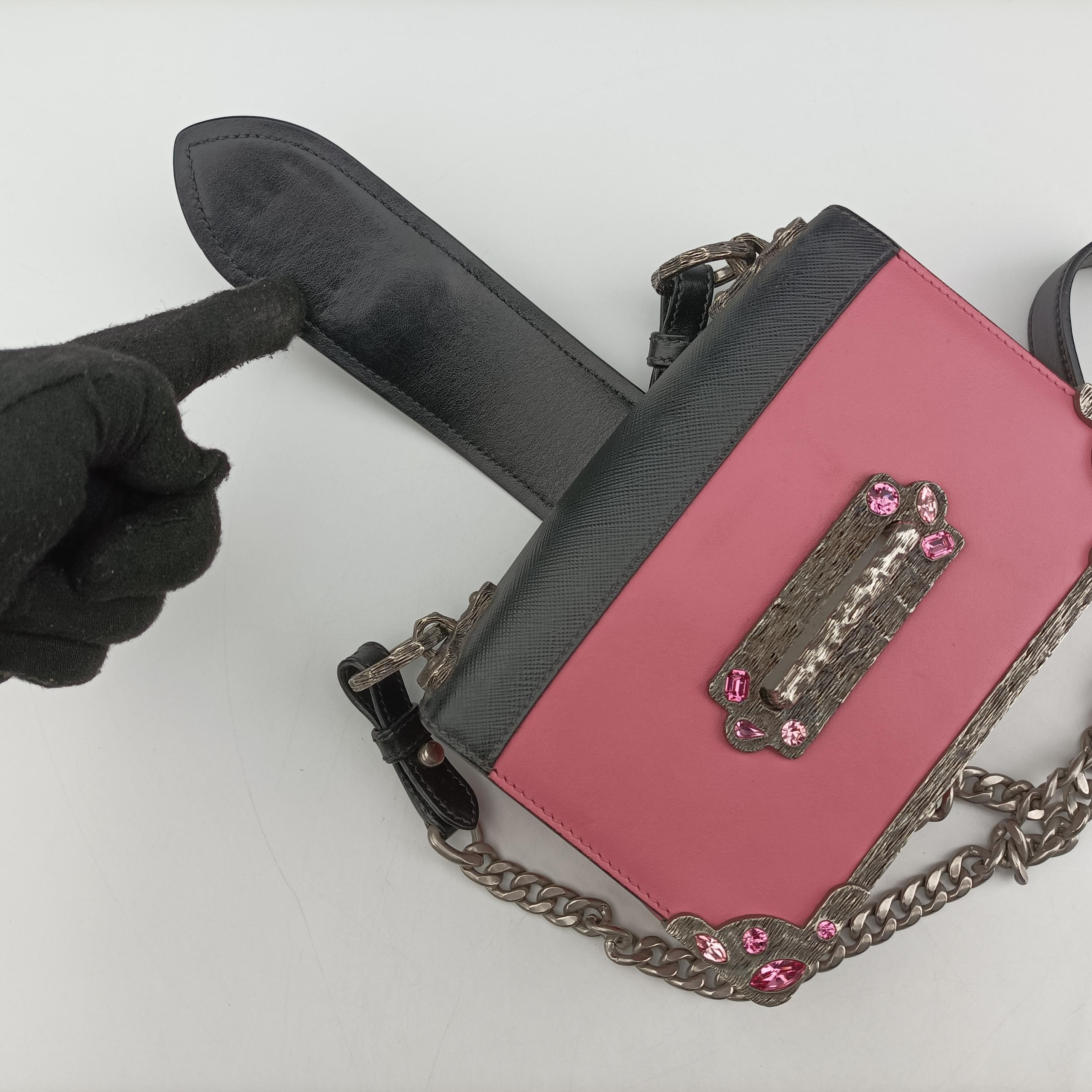 Pre-owned Prada Cahier pink×Black Leather 1BH018 shoulderbag | stylenewstar