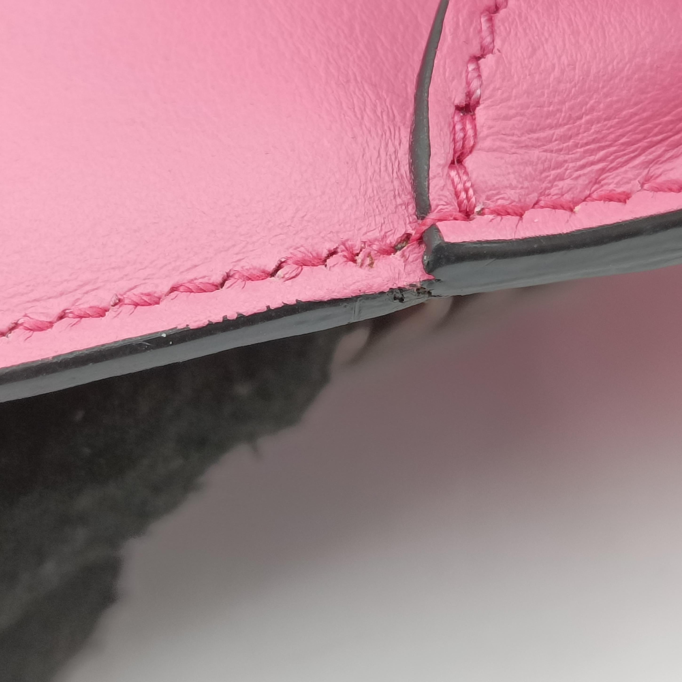 Pre-owned Prada Cahier pink×Black Leather 1BH018 shoulderbag | stylenewstar
