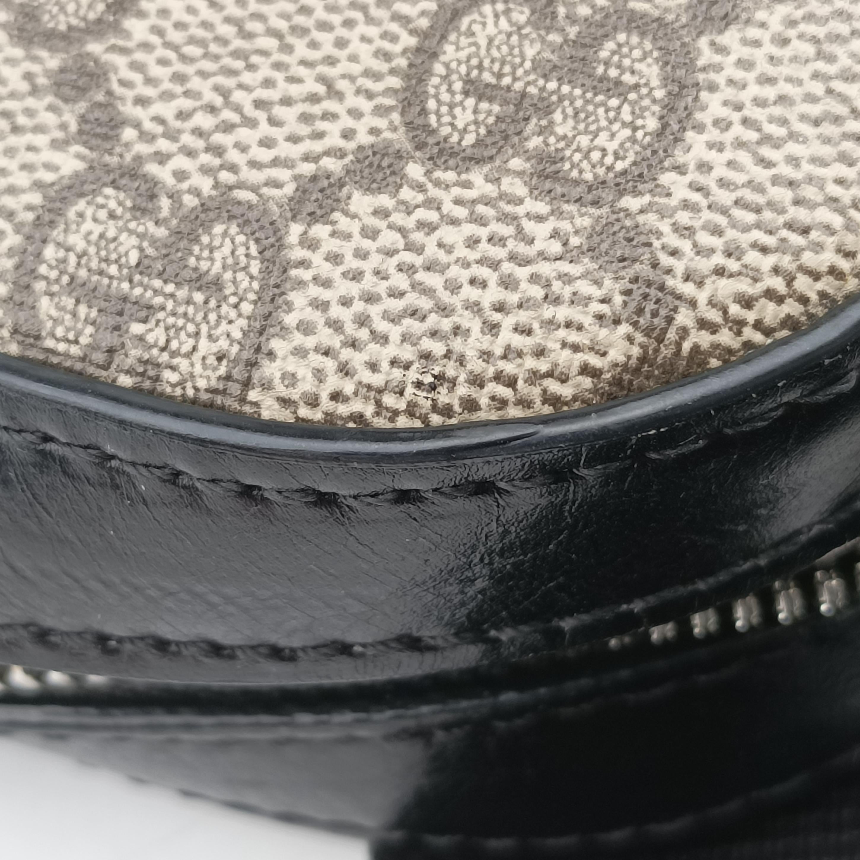 Vintage Gucci Supreme Tian Camera Black×beige PVC coated canvas×leather 450948 shoulderbag | stylenewstar