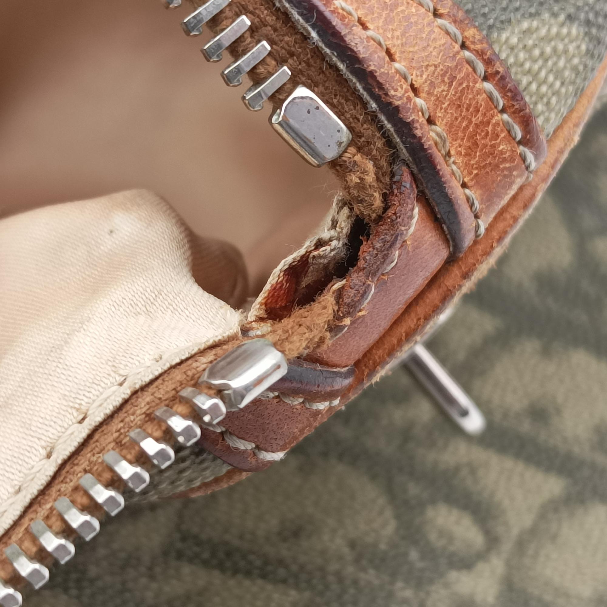Pre-owned Christian Dior Romantique trotter Heart Barrel Green×Brown PVC coated canvas  handbag | stylenewstar