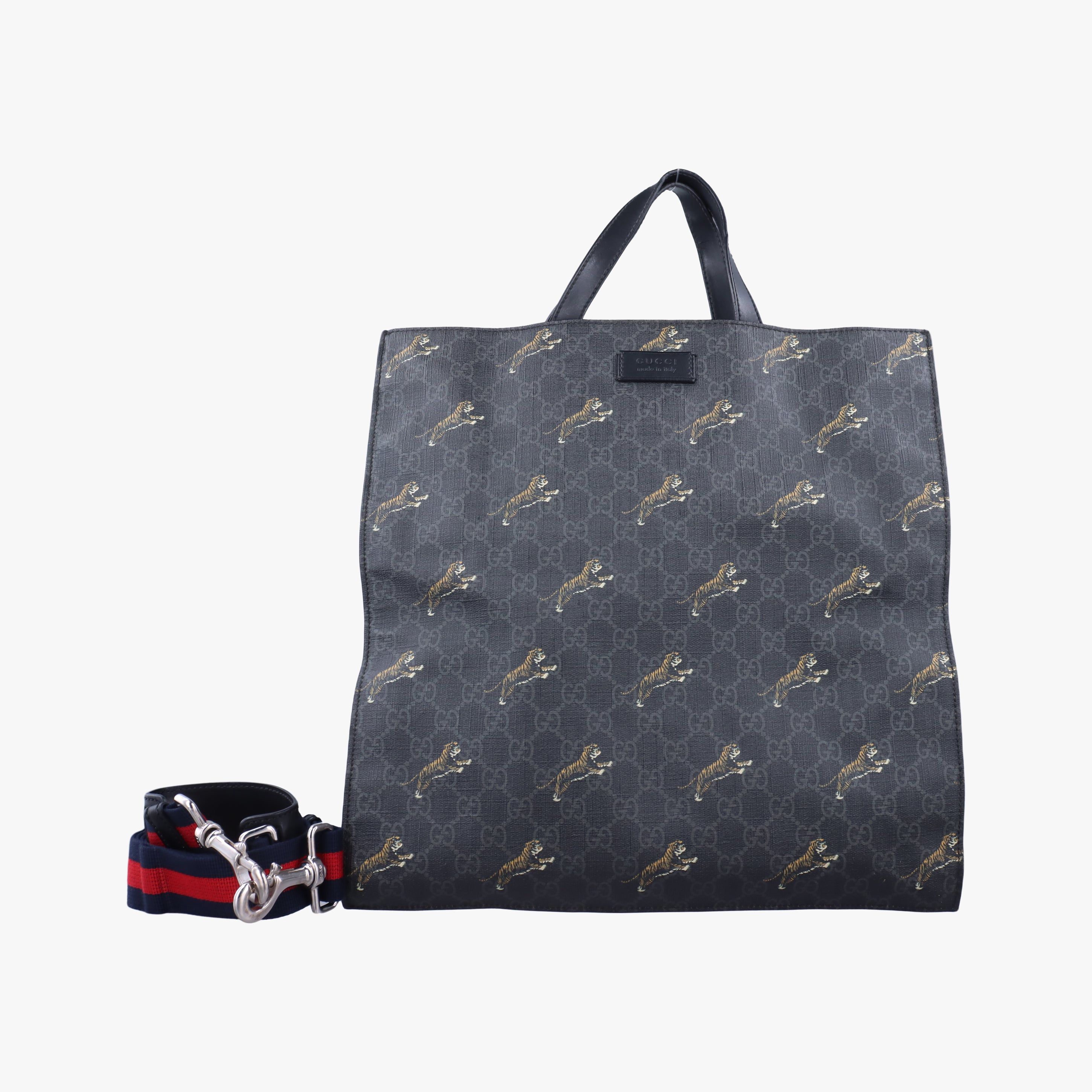 Pre-owned Gucci GG Supreme Tiger Black×multicolor PVC coated canvas 495559 shoulderbag | stylenewstar