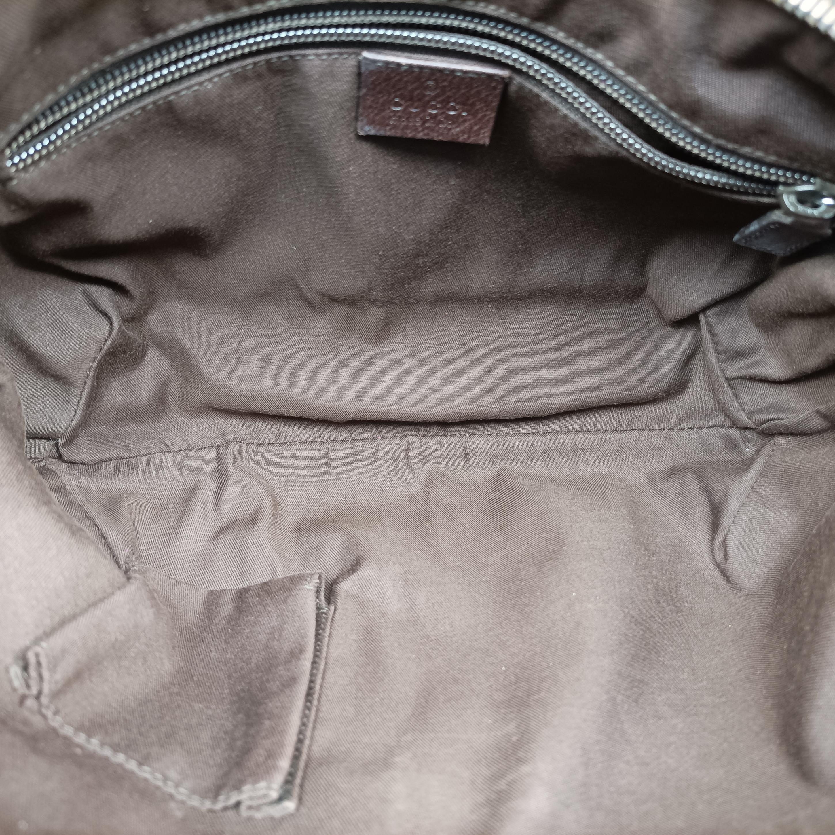 Pre-owned Gucci Sherry Line Brown canvas 181092 shoulderbag | stylenewstar