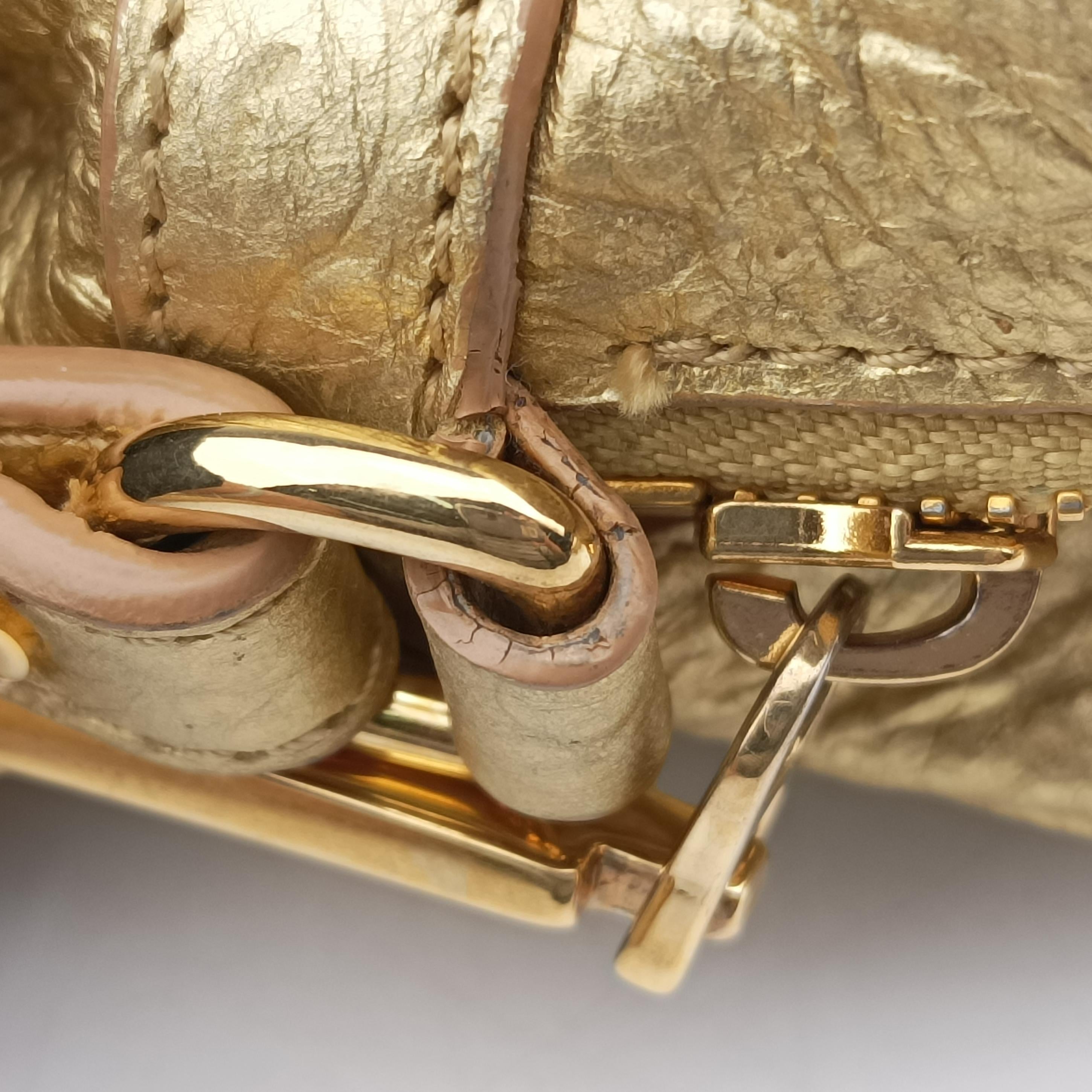 Pre-owned VERSACE Medusa Golden Leather  shoulderbag | stylenewstar