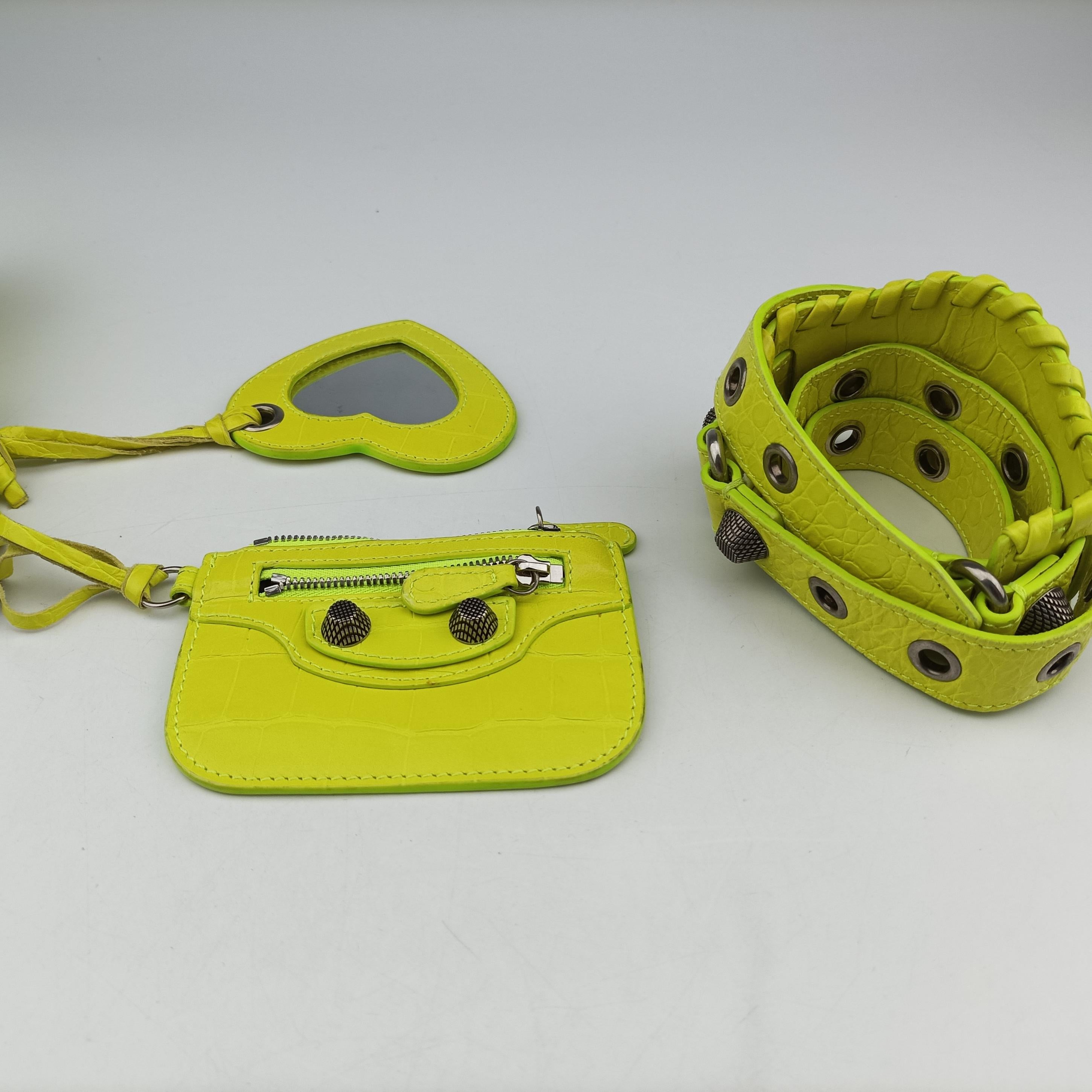 Pre-owned Balenciaga Le Cagole Yellow Leather  shoulderbag | stylenewstar