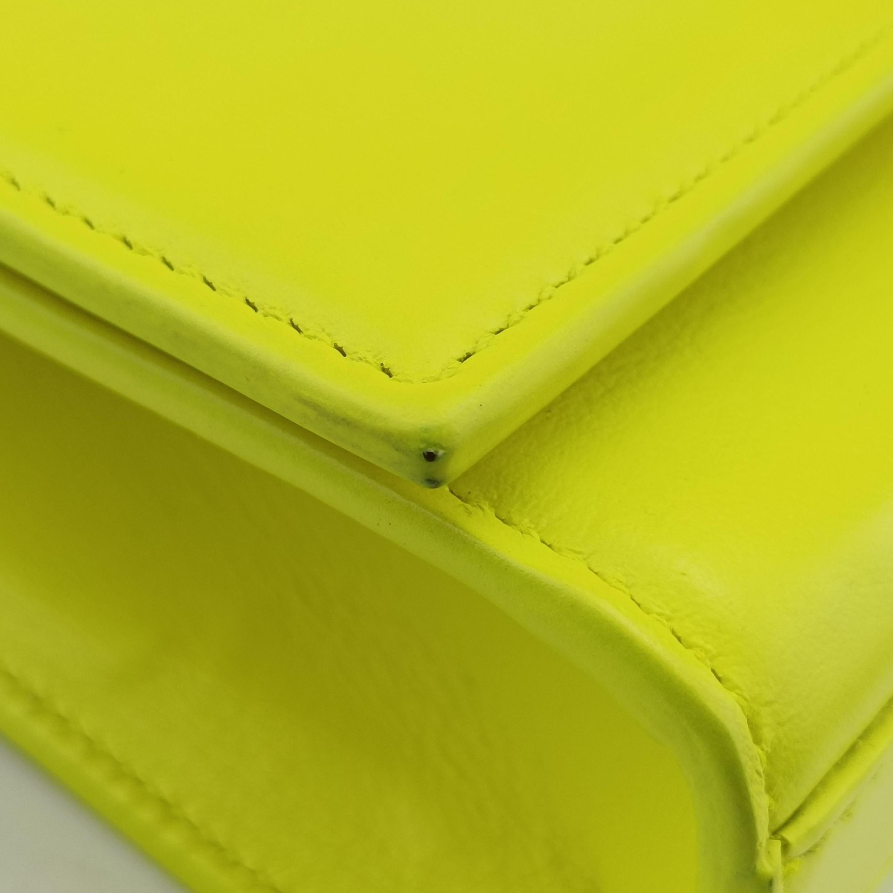 Secondhand Yves Saint Laurent KATE Yellow Leather 344620 shoulderbag | stylenewstar