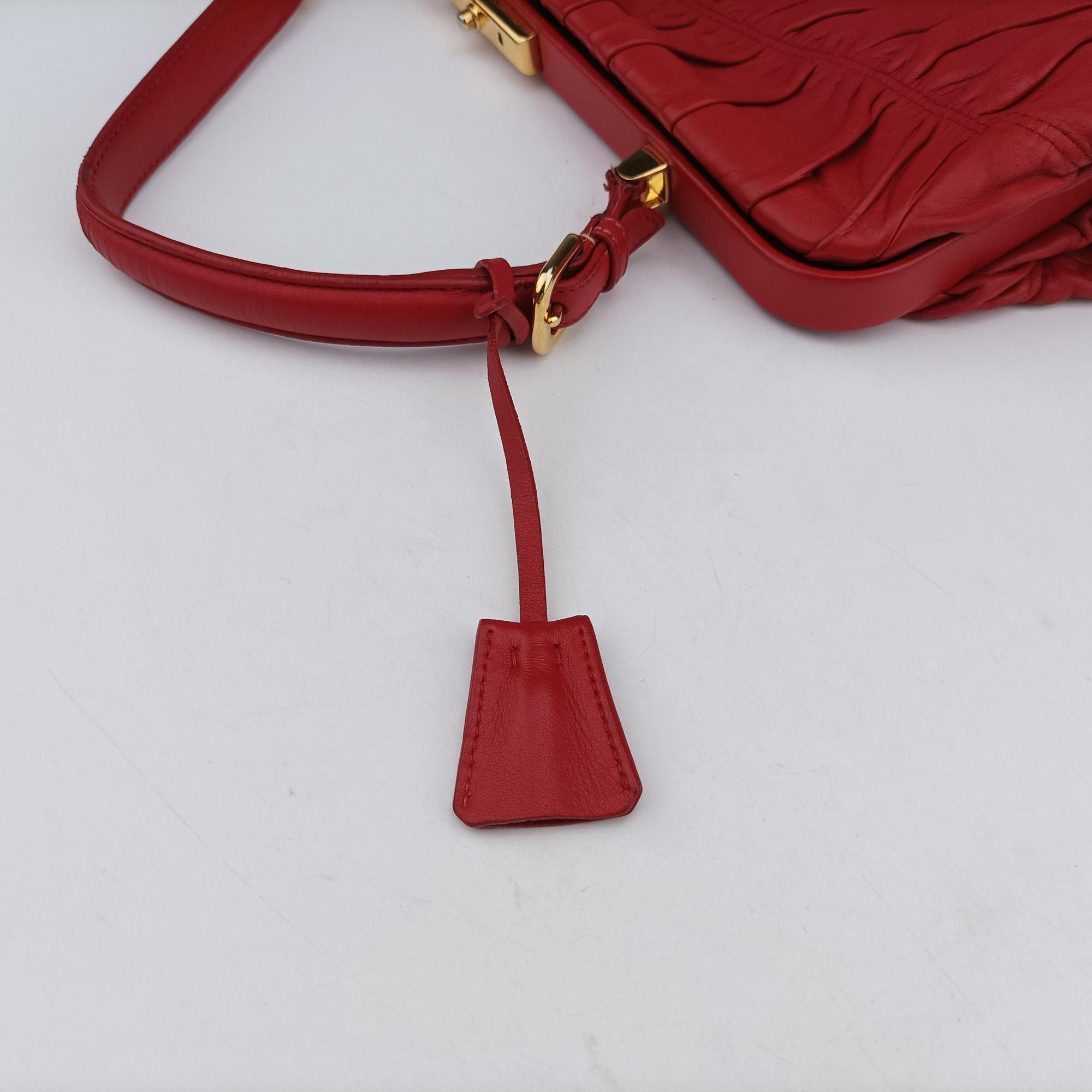 Pre-owned Prada Gaufre Dressy Frame Red Nappa Leather  handbag | stylenewstar