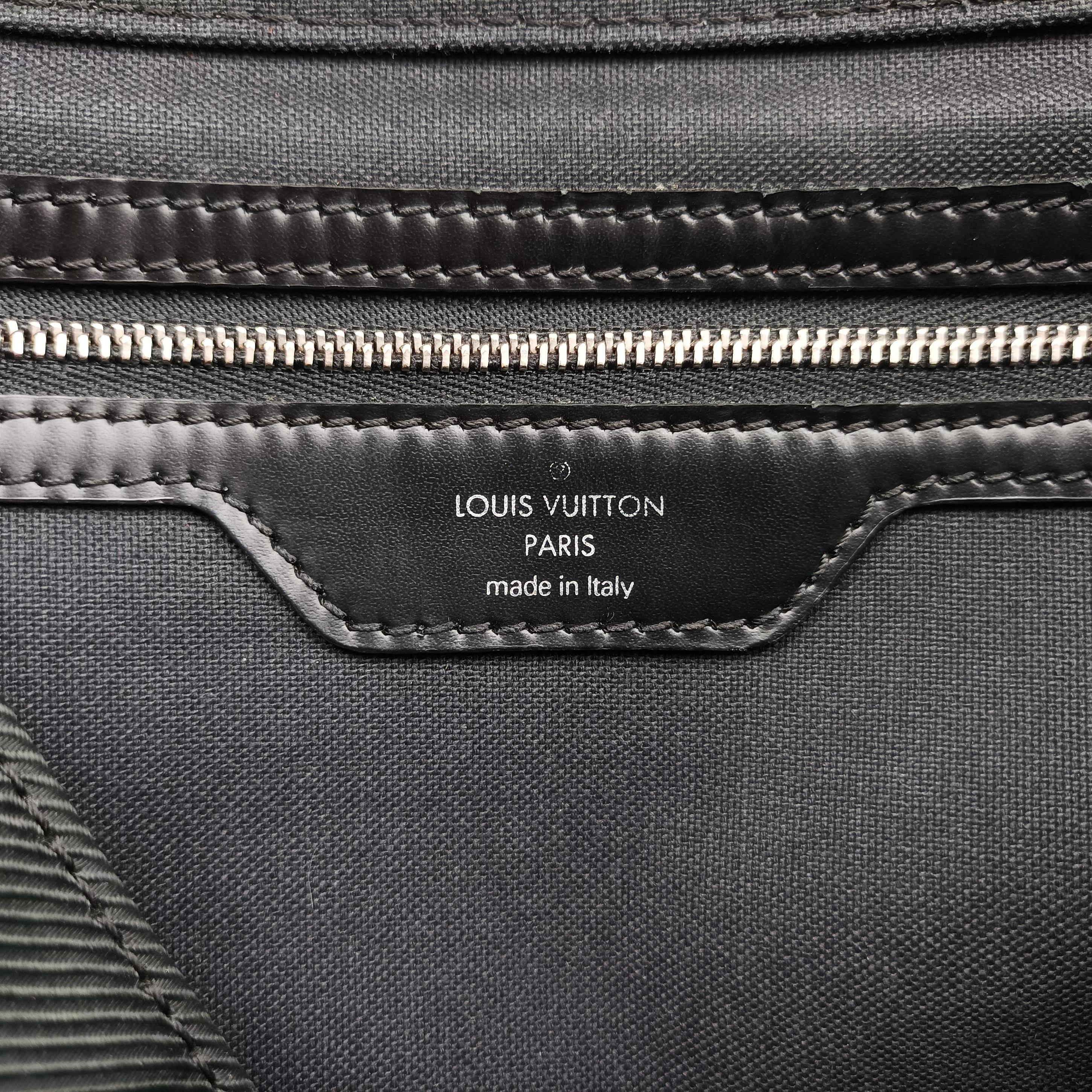 Vintage Louis Vuitton Viktor Ardoise Taiga M30142 shoulderbag | stylenewstar