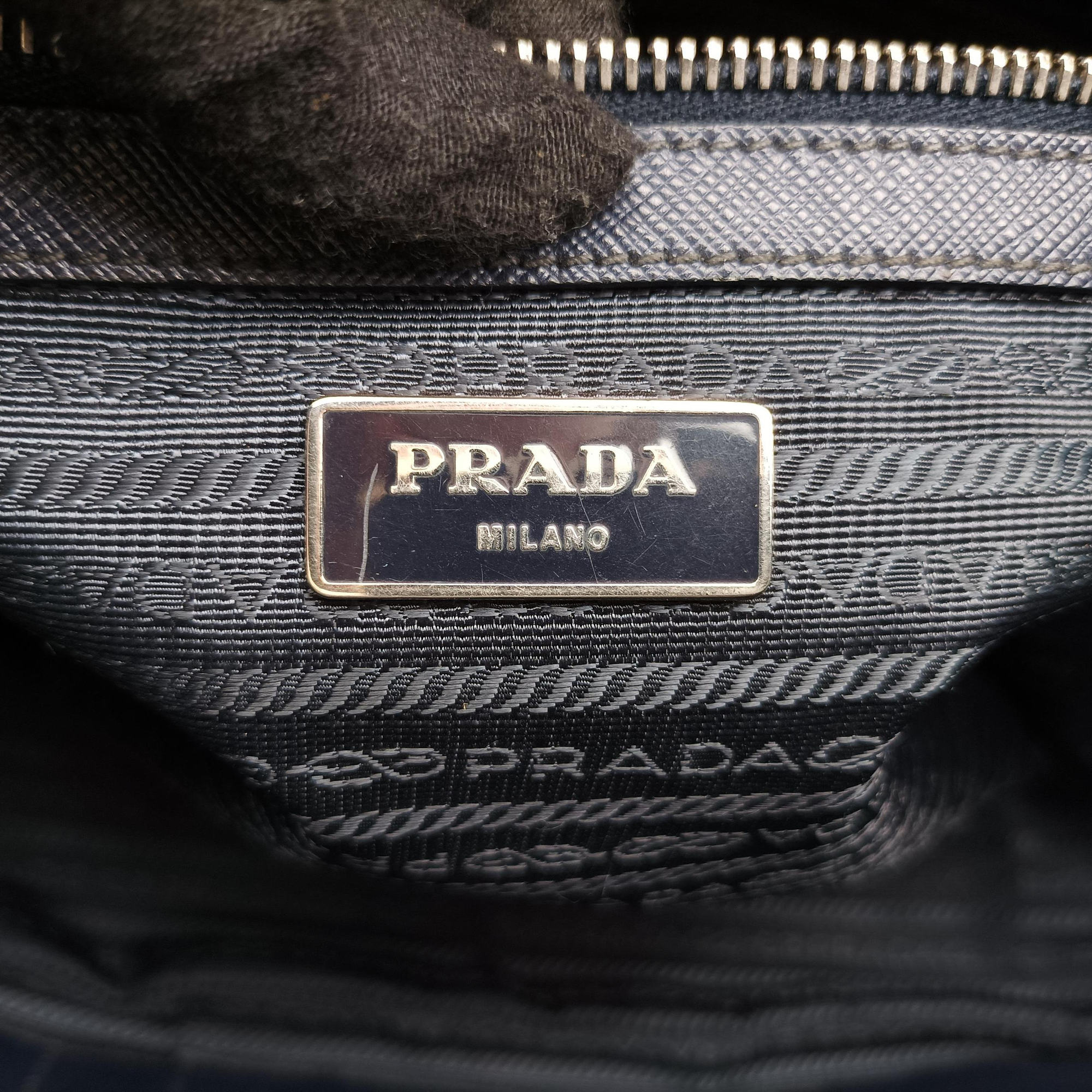 Pre-owned Prada business bag briefcase Navy SAFFIANO Leather 2VE363 handbag | stylenewstar