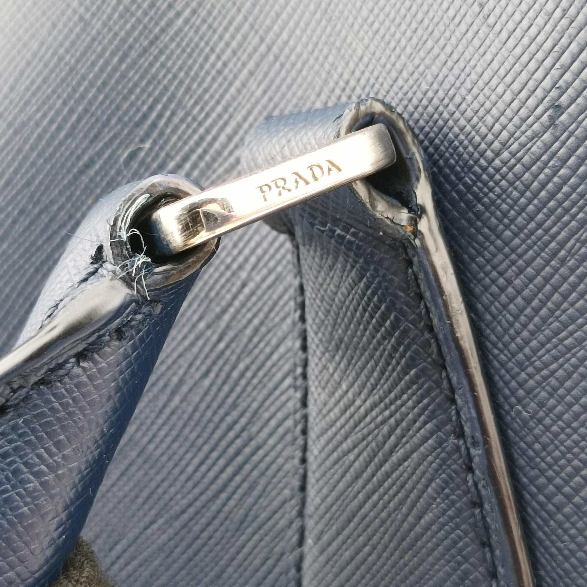Pre-owned Prada business bag briefcase Navy SAFFIANO Leather 2VE363 handbag | stylenewstar