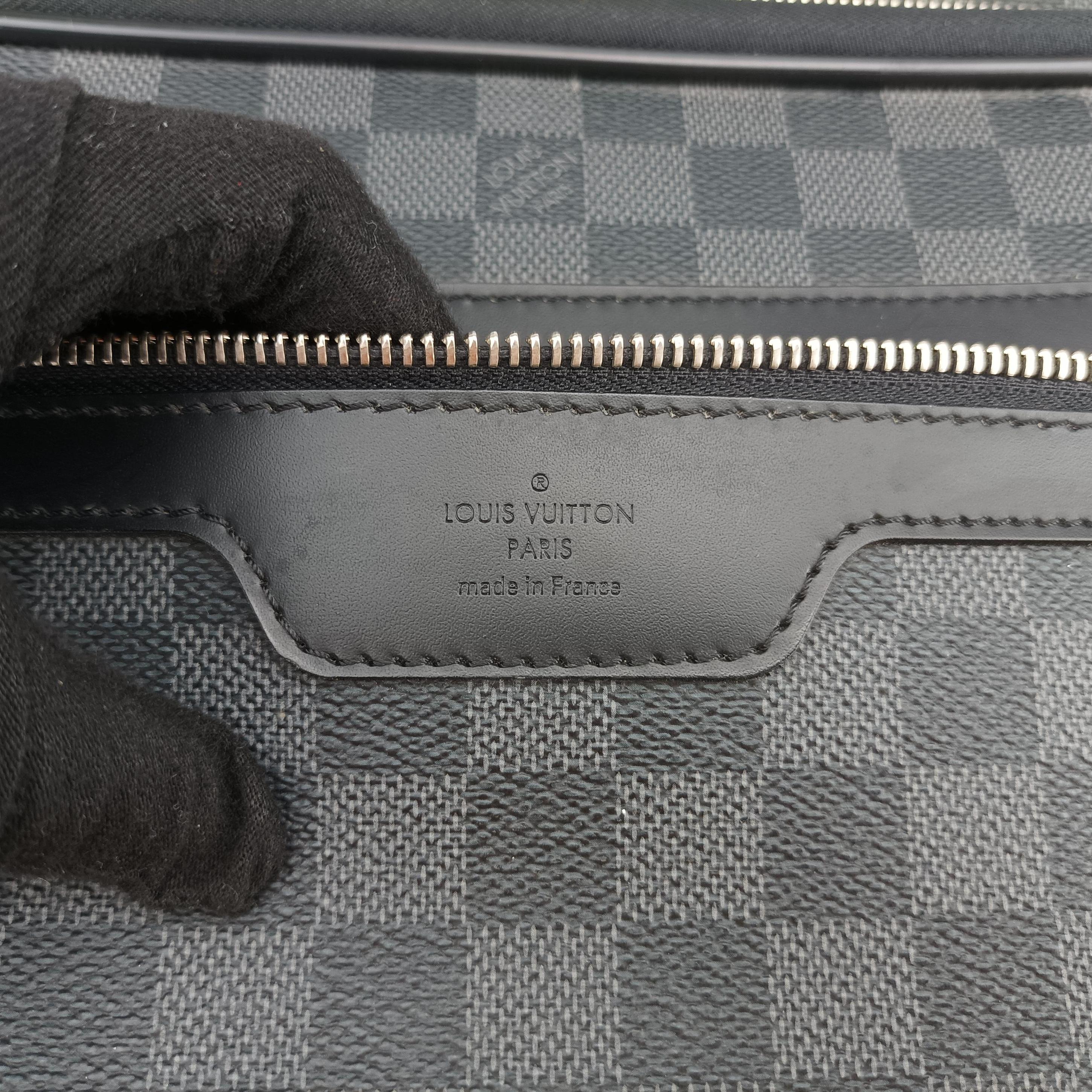Vintage Louis Vuitton Pilot case Noir Damier Graphite N23206 suitcase | stylenewstar