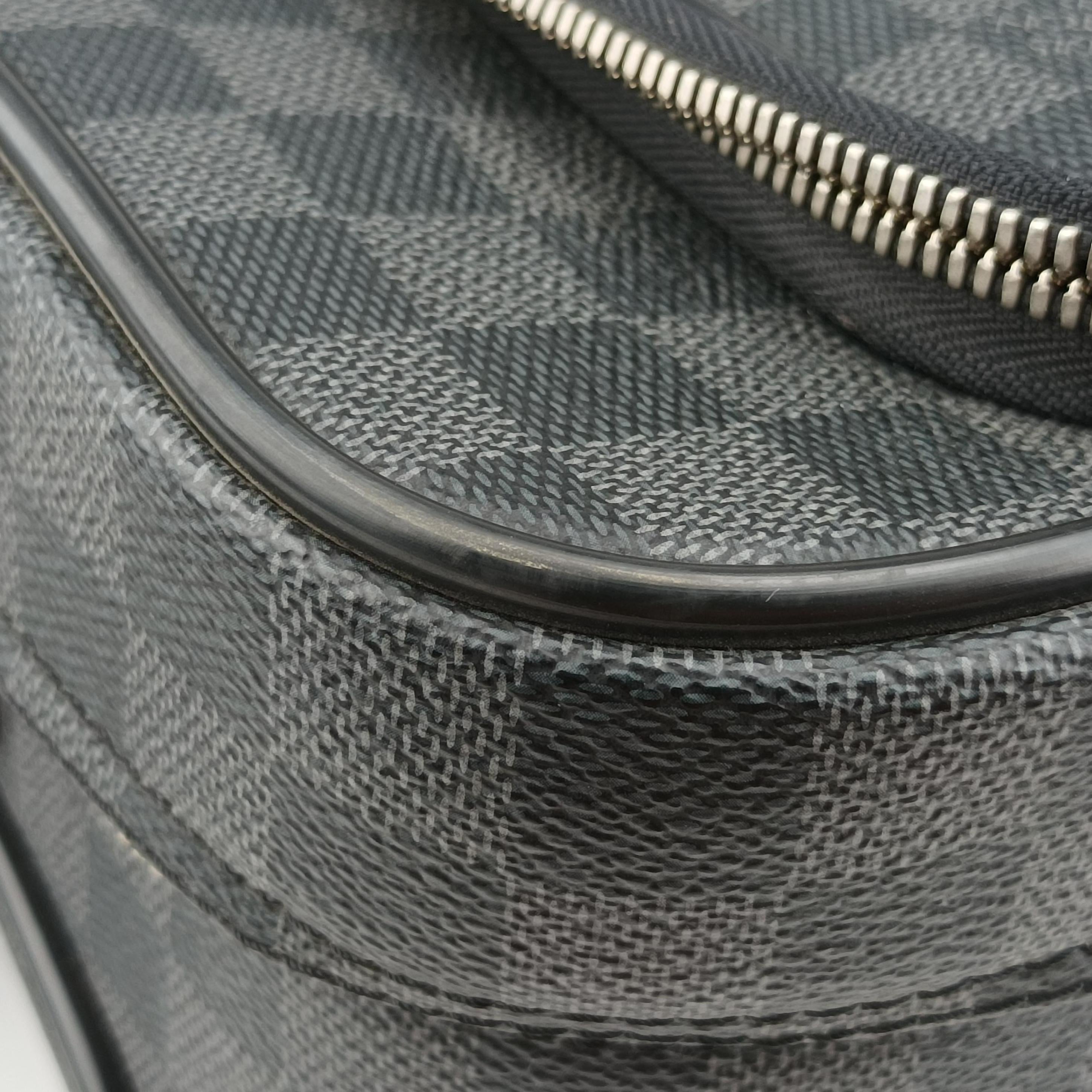 Vintage Louis Vuitton Pilot case Noir Damier Graphite N23206 suitcase | stylenewstar