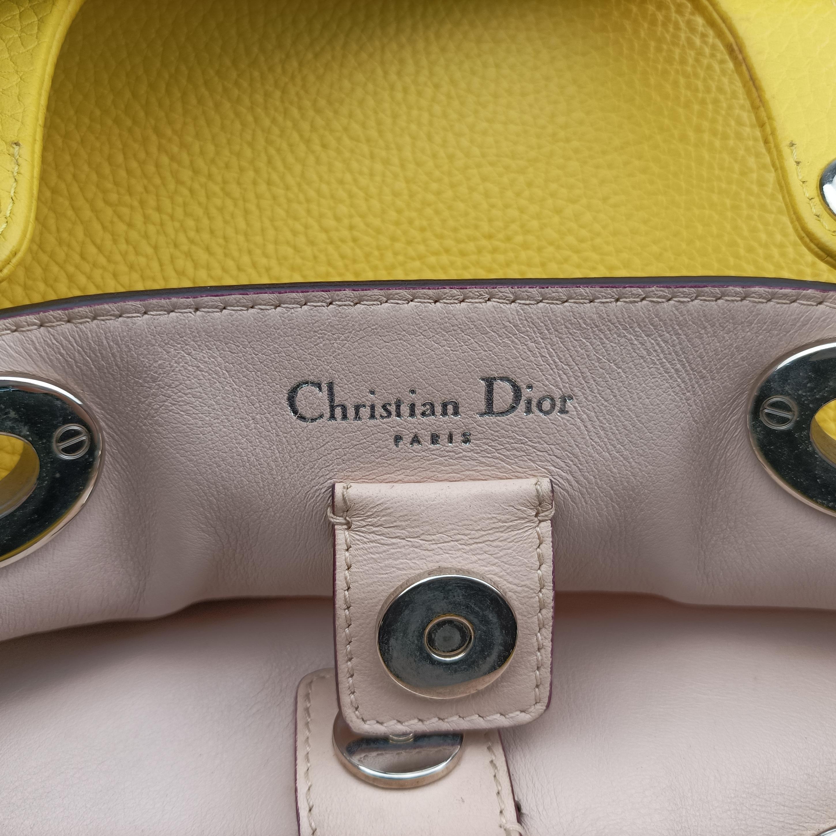 Pre-owned Christian Dior Diorissimo Yellow Leather  shoulderbag | stylenewstar
