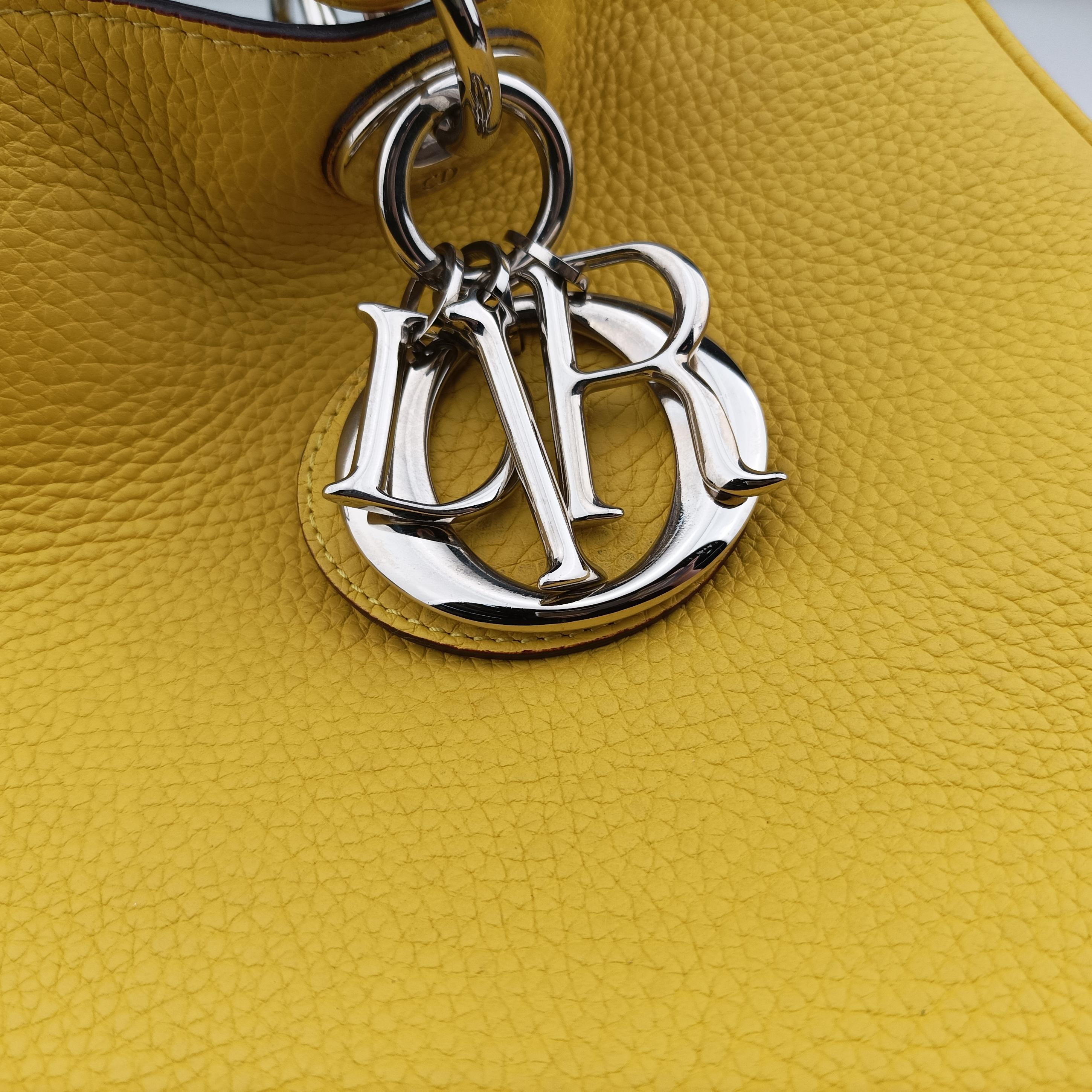 Pre-owned Christian Dior Diorissimo Yellow Leather  shoulderbag | stylenewstar