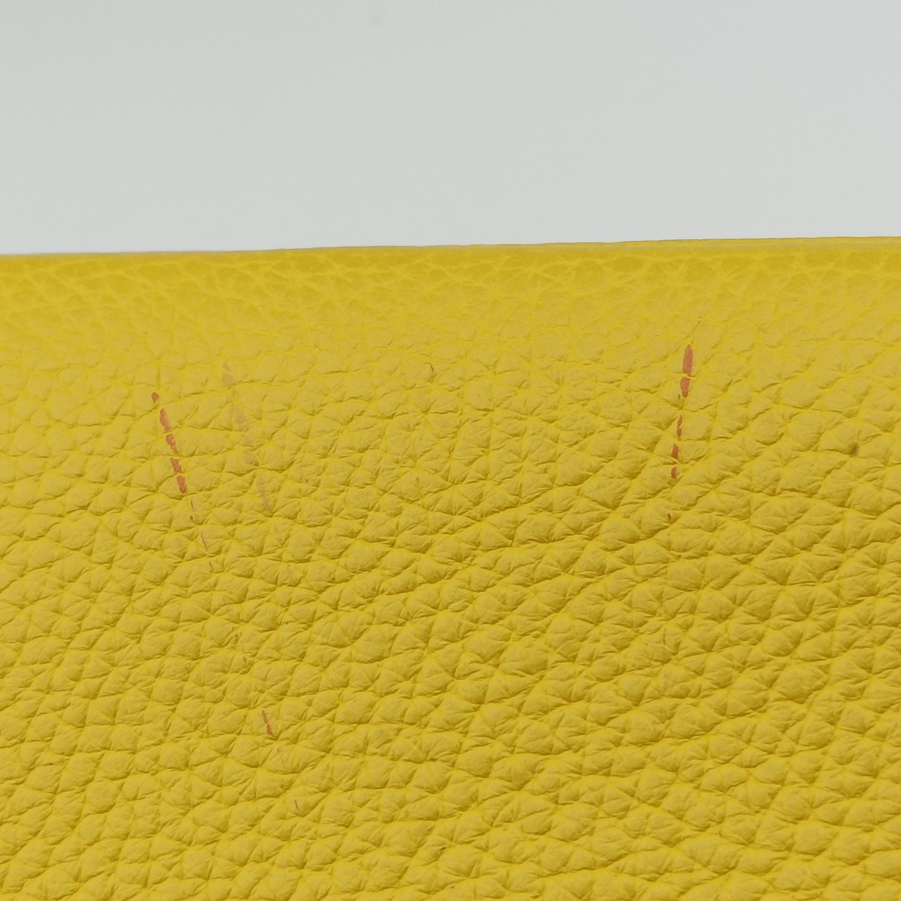 Pre-owned Christian Dior Diorissimo Yellow Leather  shoulderbag | stylenewstar