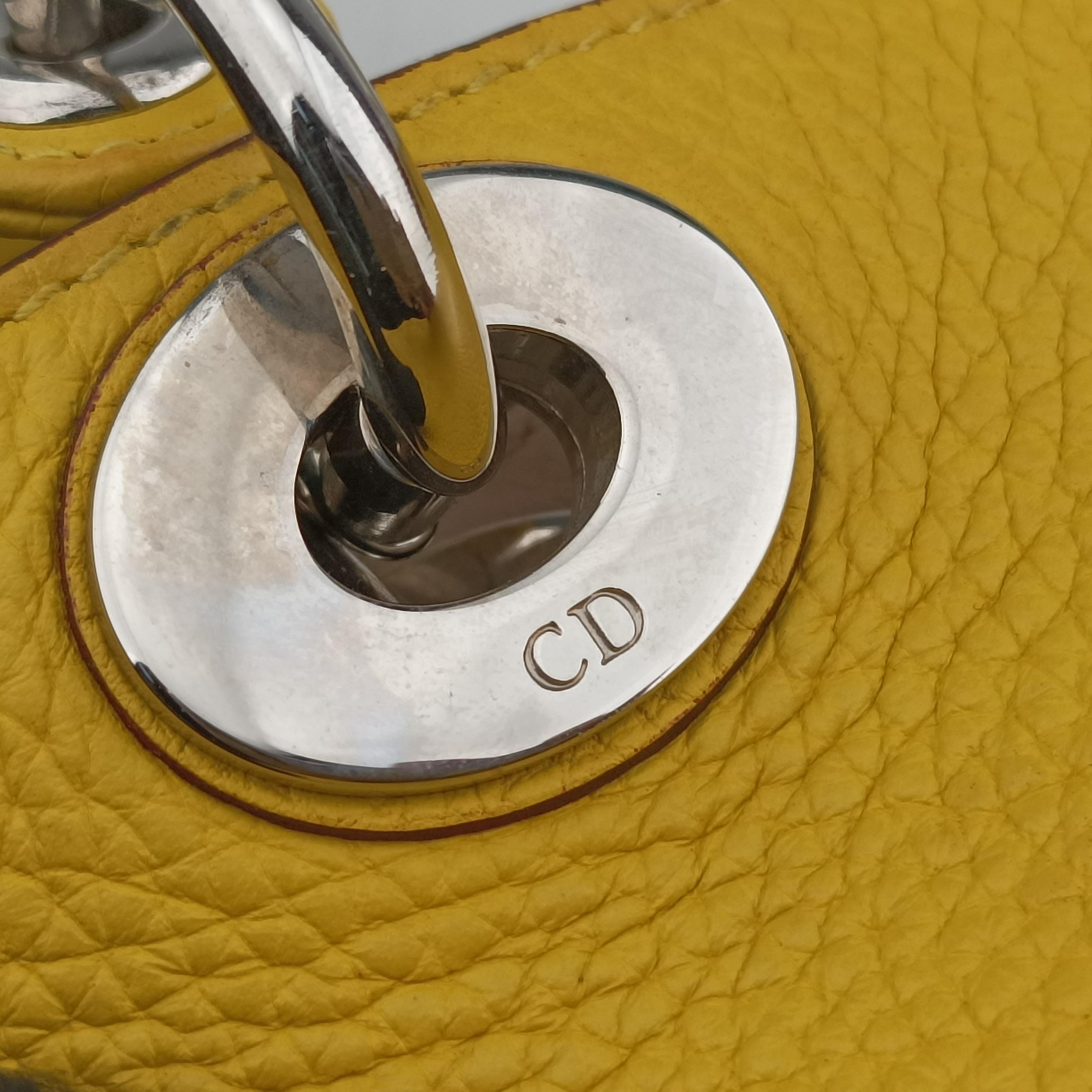 Pre-owned Christian Dior Diorissimo Yellow Leather  shoulderbag | stylenewstar