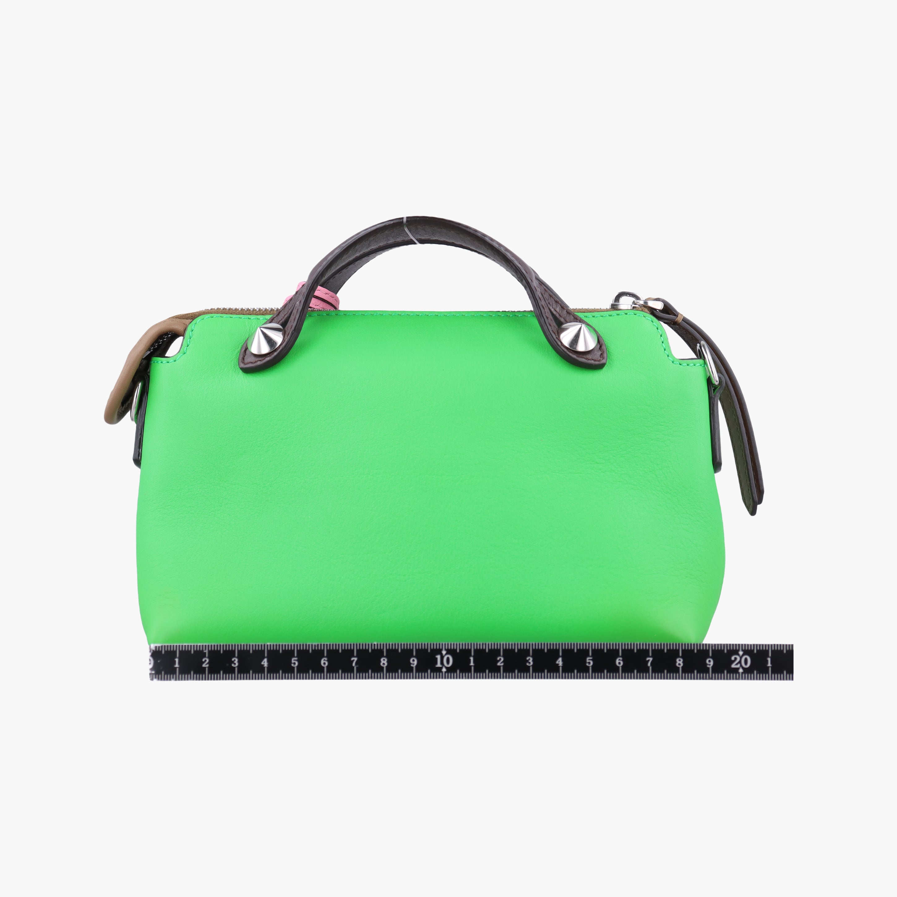 Pre-owned Fendi By the way Green Leather 8BL145 shoulderbag | stylenewstar