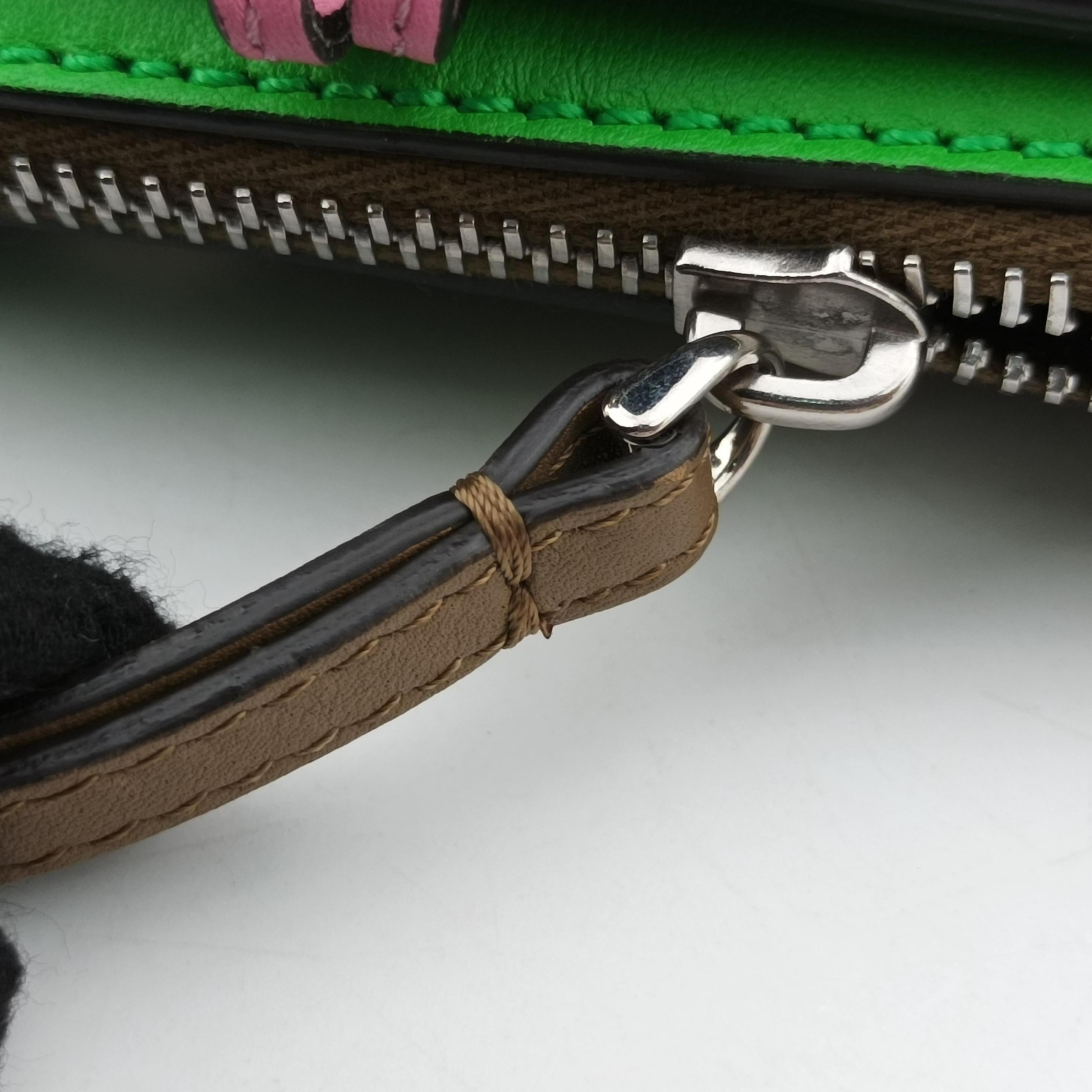 Pre-owned Fendi By the way Green Leather 8BL145 shoulderbag | stylenewstar