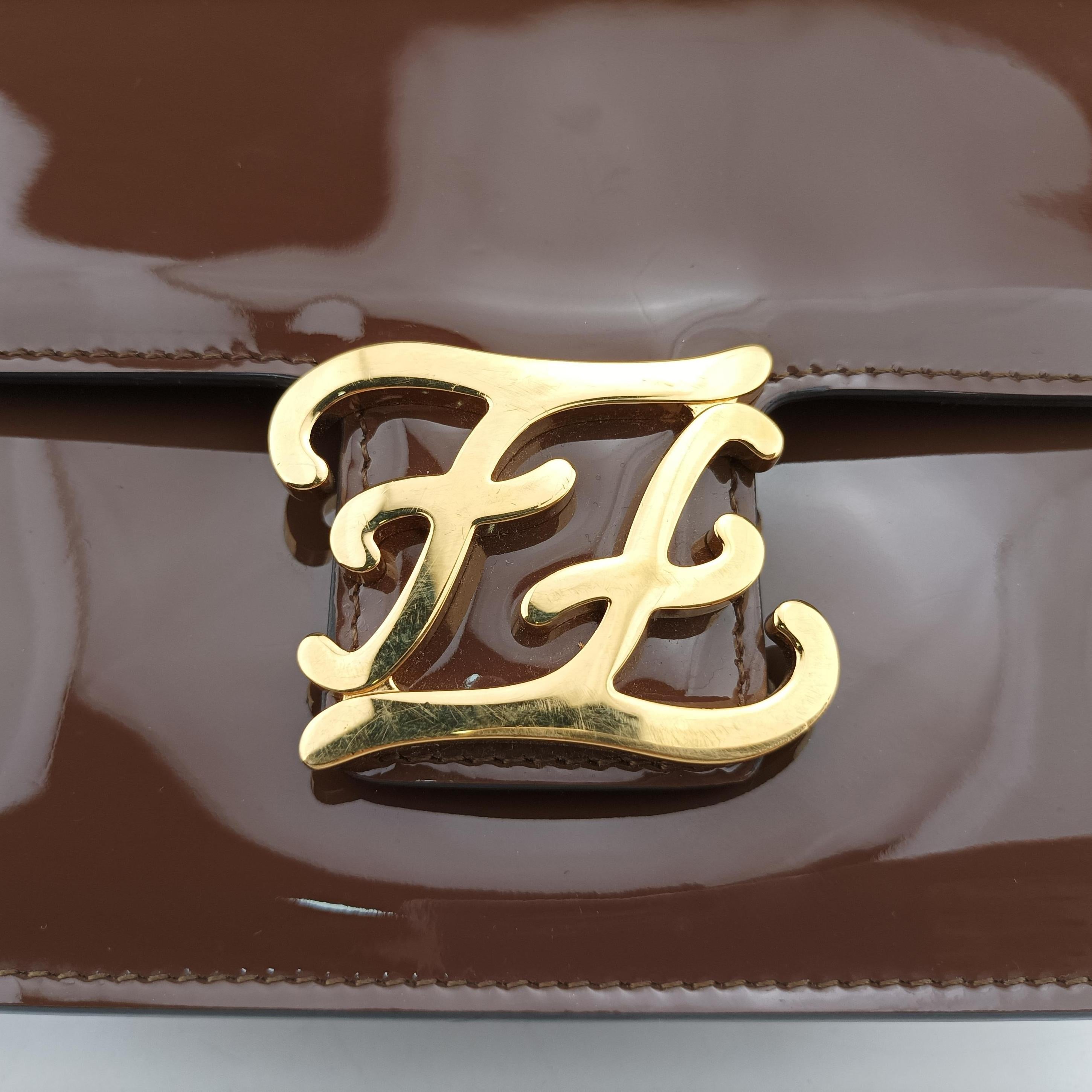 Pre-owned Fendi Karligraphy Brown Patent 8BT317 shoulderbag | stylenewstar