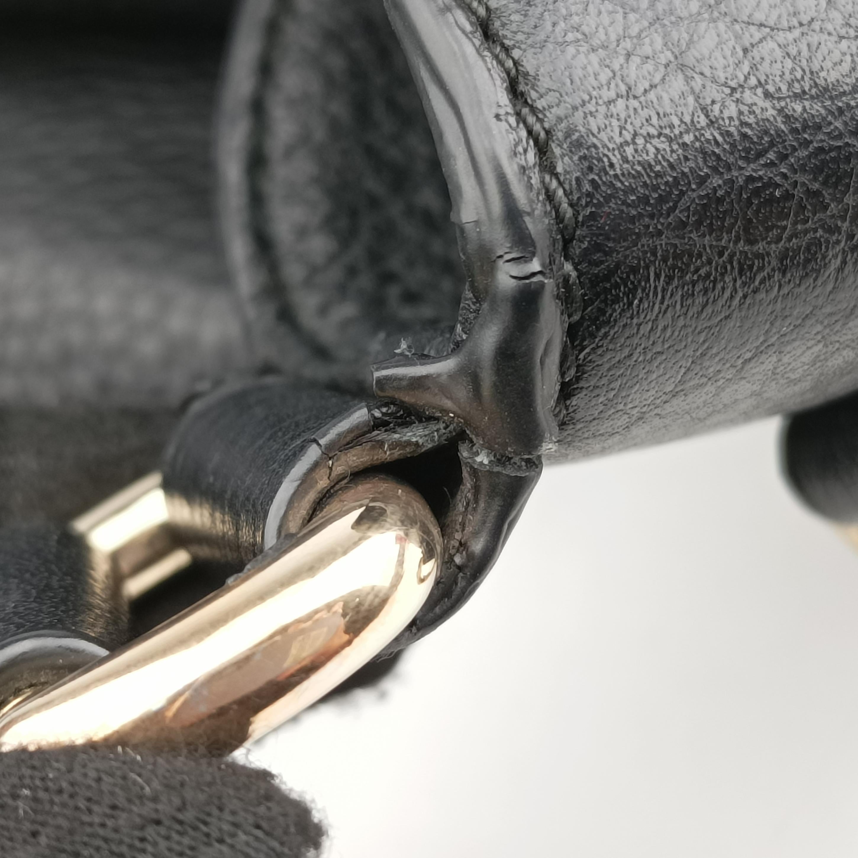 Pre-owned Gucci Emily Hobo Black Leather 322226 shoulderbag | stylenewstar