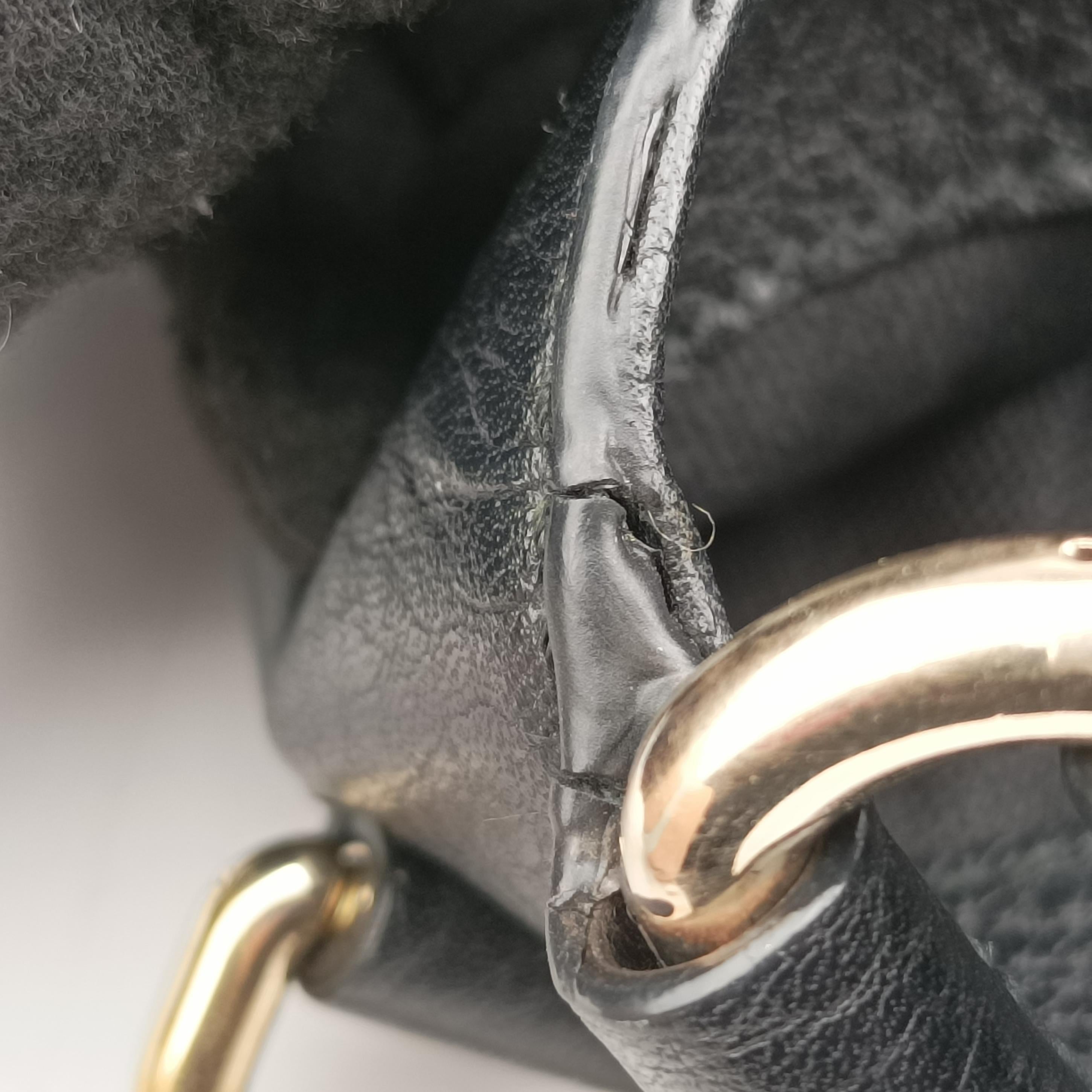 Pre-owned Gucci Emily Hobo Black Leather 322226 shoulderbag | stylenewstar