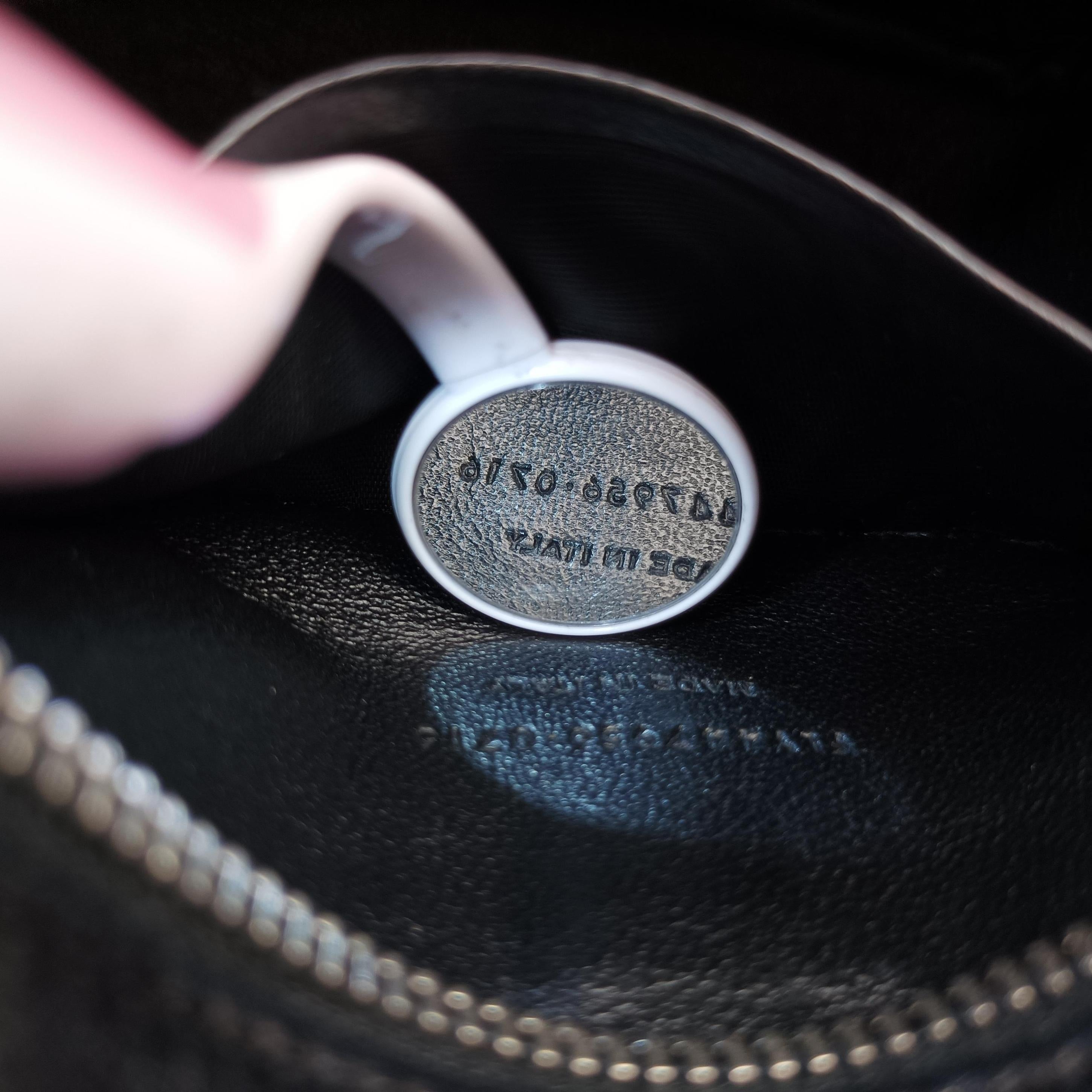 Pre-owned Yves Saint Laurent Monogram Blogger Black Leather 447956 shoulderbag | stylenewstar