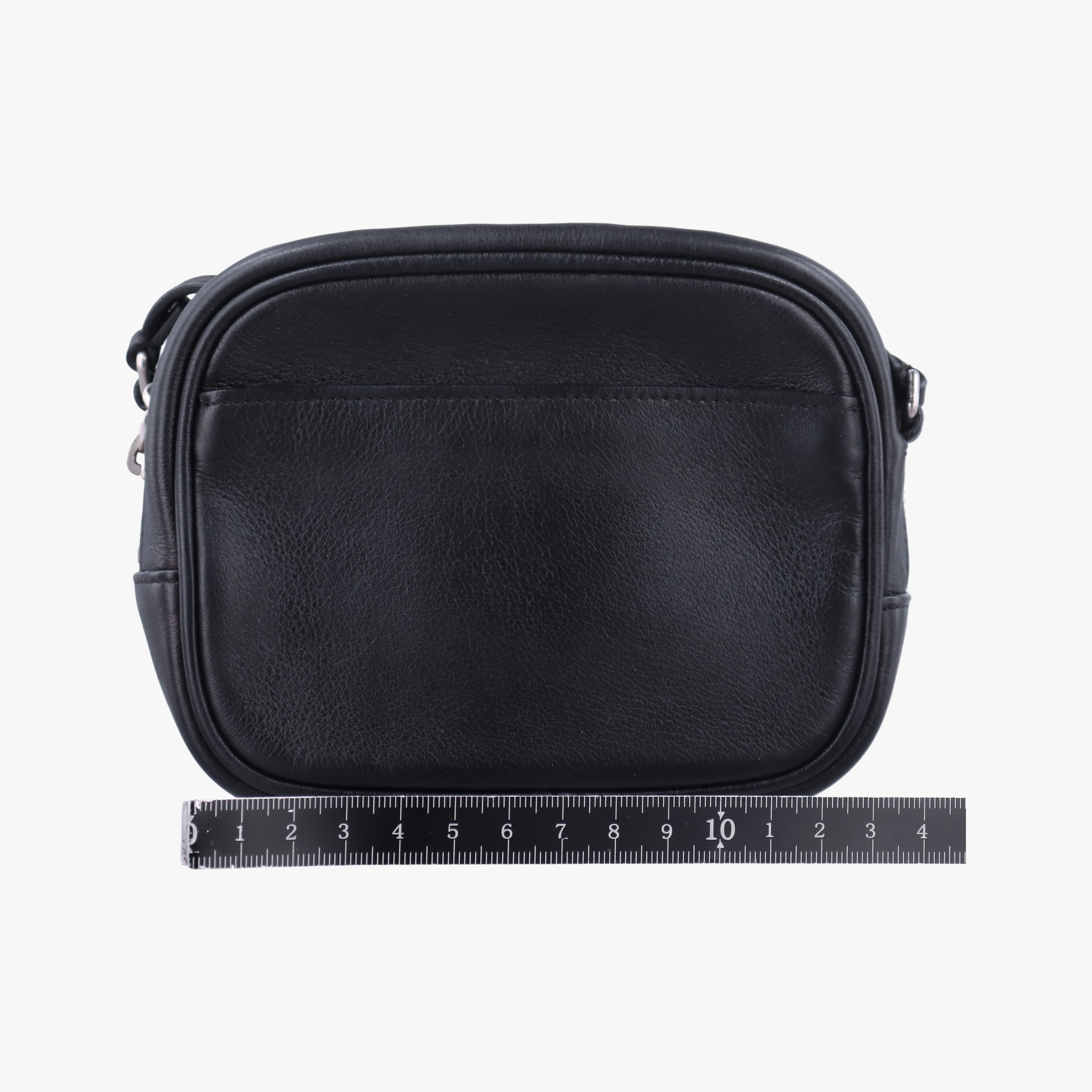 Pre-owned Yves Saint Laurent Monogram Blogger Black Leather 447956 shoulderbag | stylenewstar