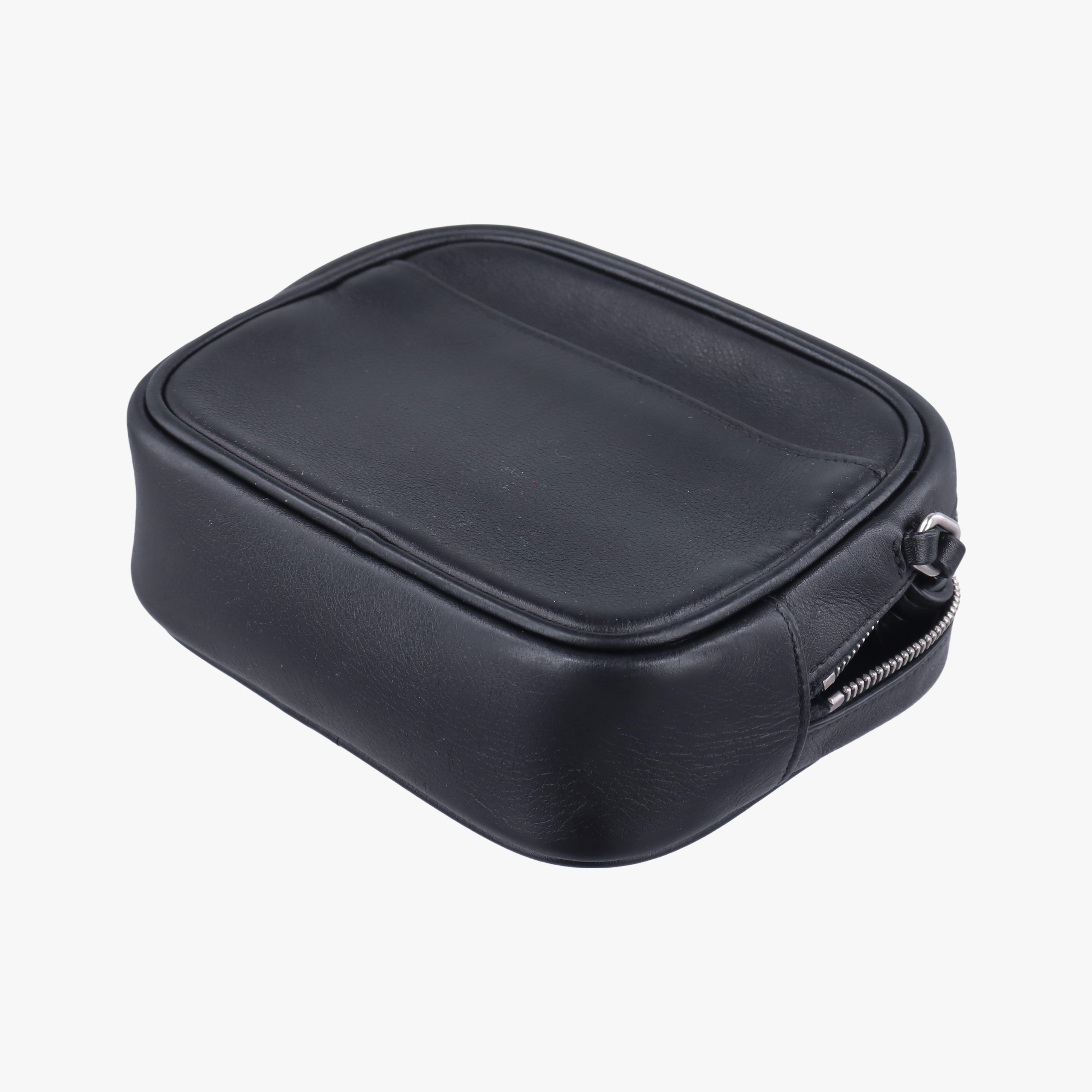 Pre-owned Yves Saint Laurent Monogram Blogger Black Leather 447956 shoulderbag | stylenewstar