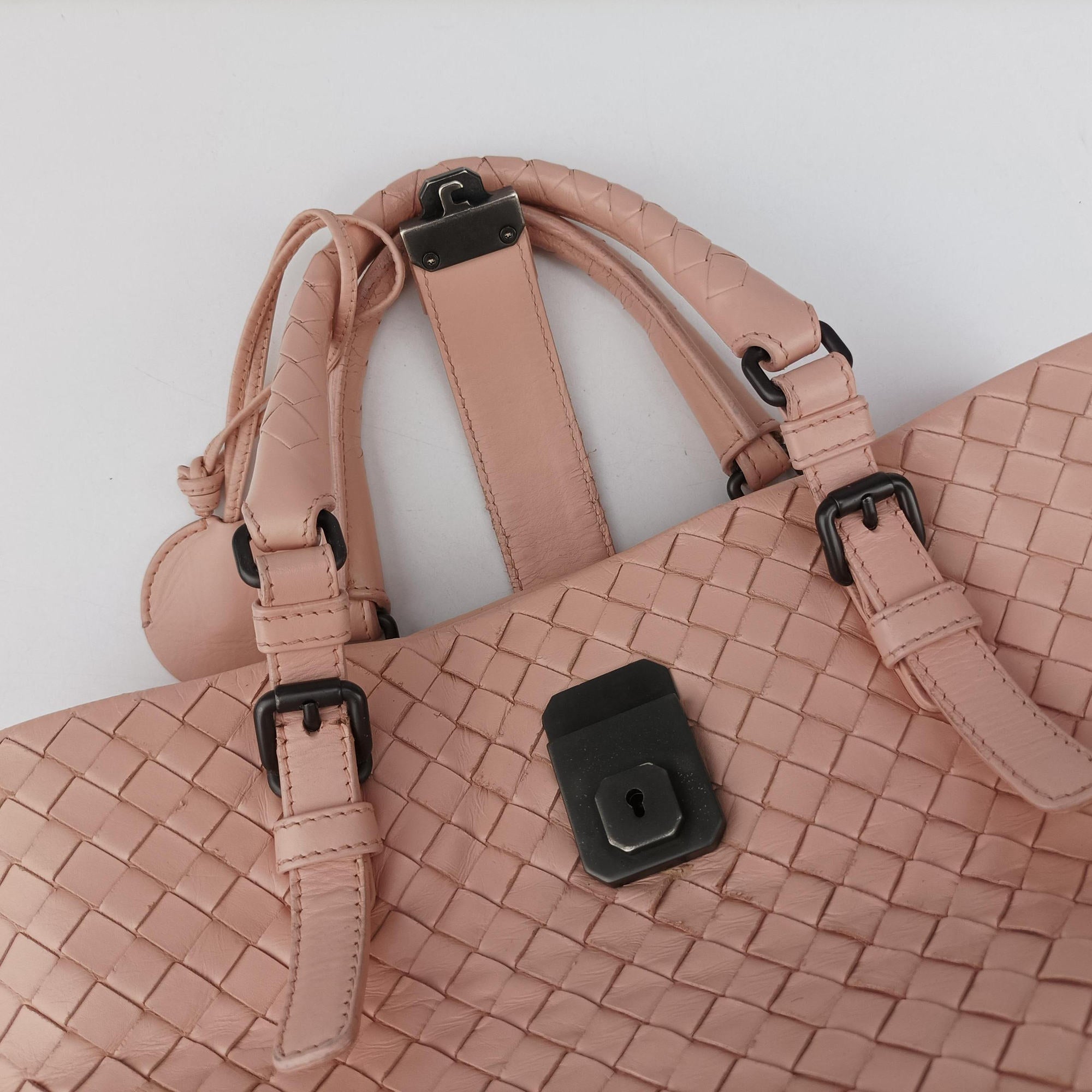 Pre-owned Bottega Veneta Roma Intrecciato Pink lambskin  handbag | stylenewstar