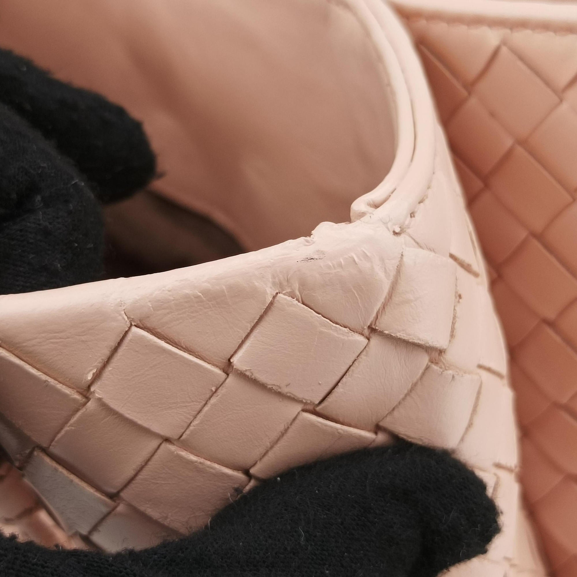 Pre-owned Bottega Veneta Roma Intrecciato Pink lambskin  handbag | stylenewstar