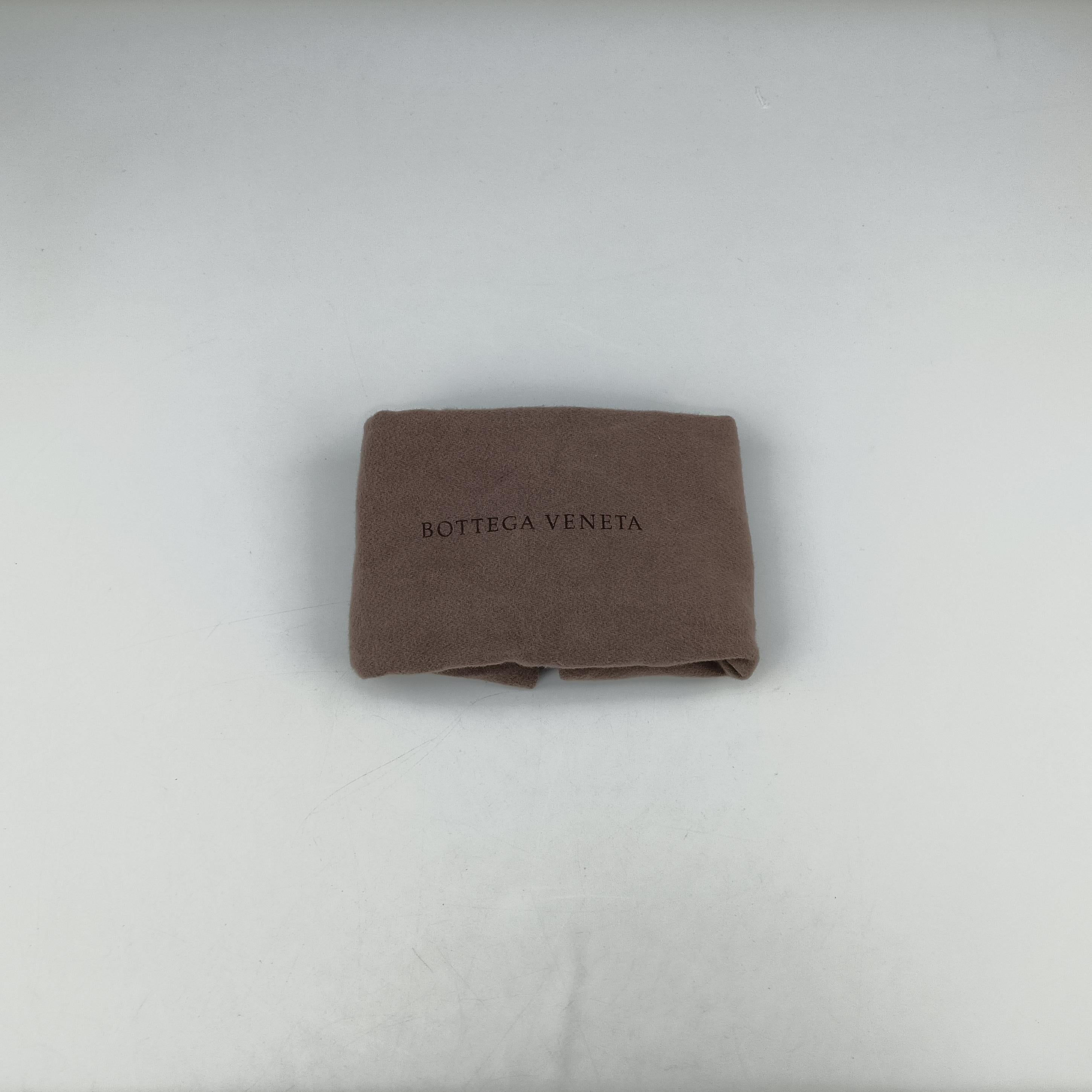 Pre-owned Bottega Veneta Umbria Black × Brown Leather  shoulderbag | stylenewstar