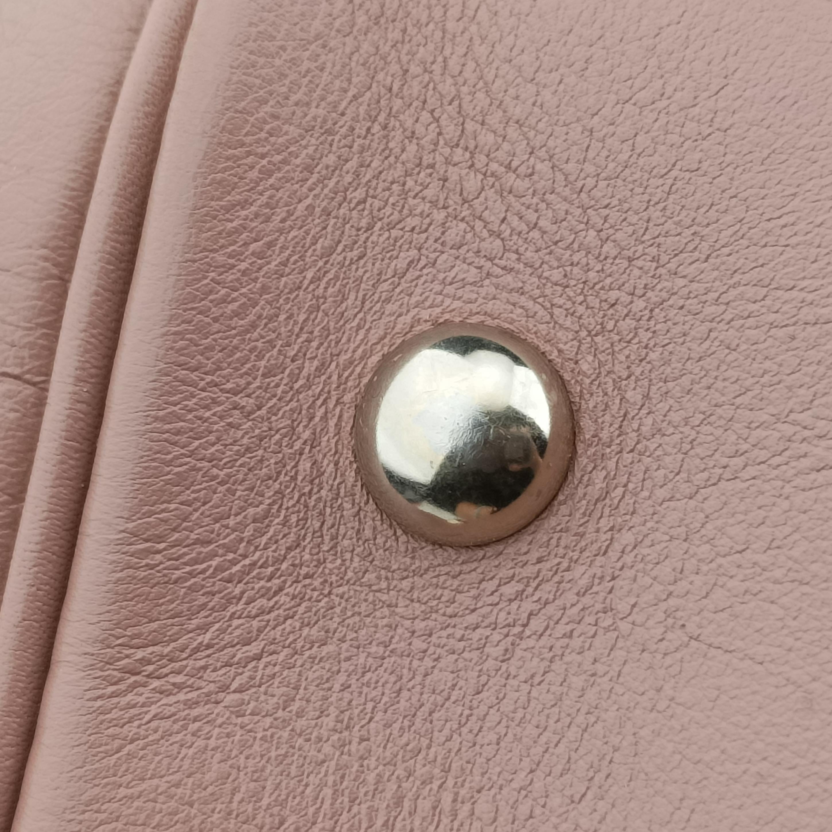 Pre-owned Gucci Guccissima Pink Leather 269894 shoulderbag | stylenewstar