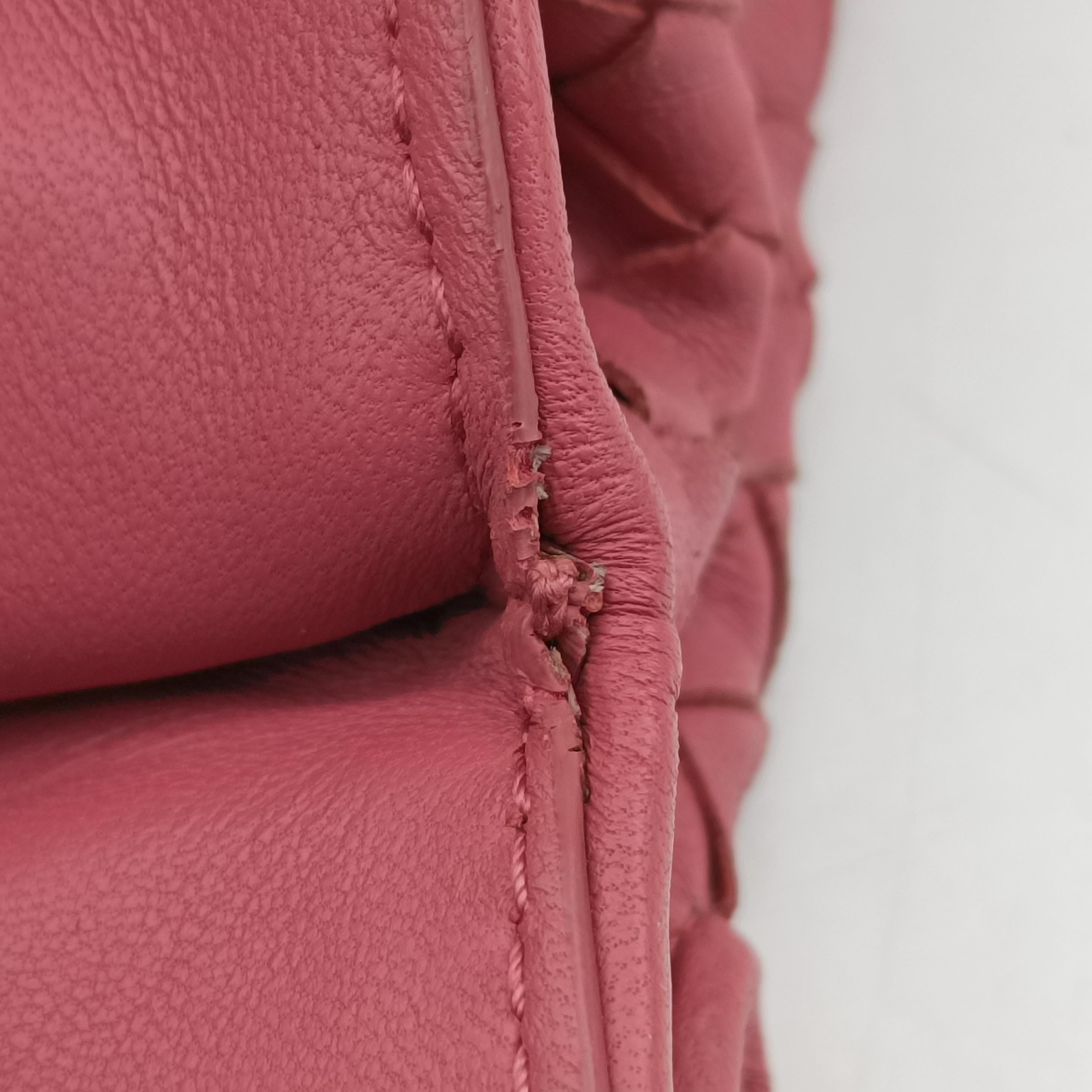 Pre-owned Bottega Veneta Intrecciato pink lambskin  shoulderbag | stylenewstar