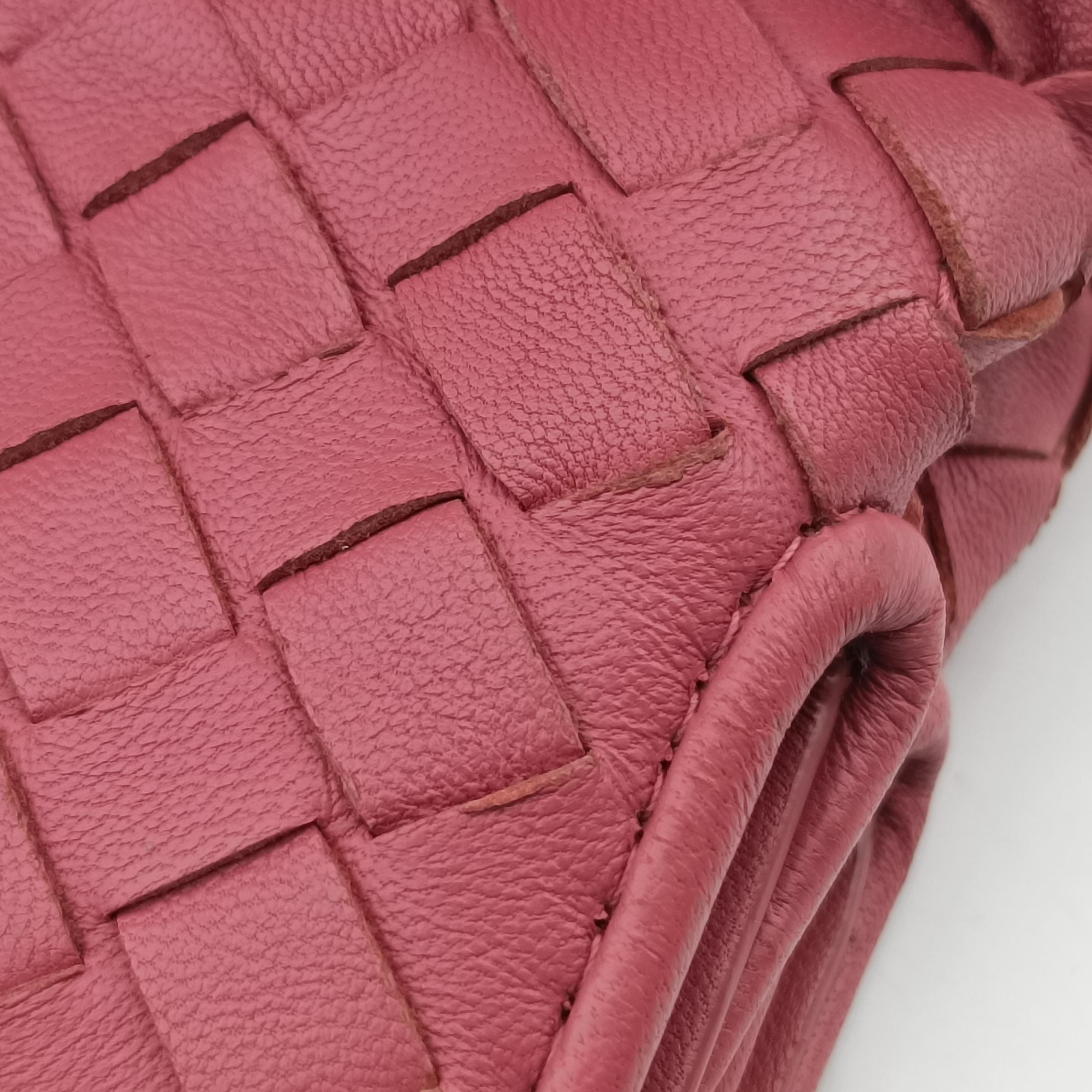 Pre-owned Bottega Veneta Intrecciato pink lambskin  shoulderbag | stylenewstar