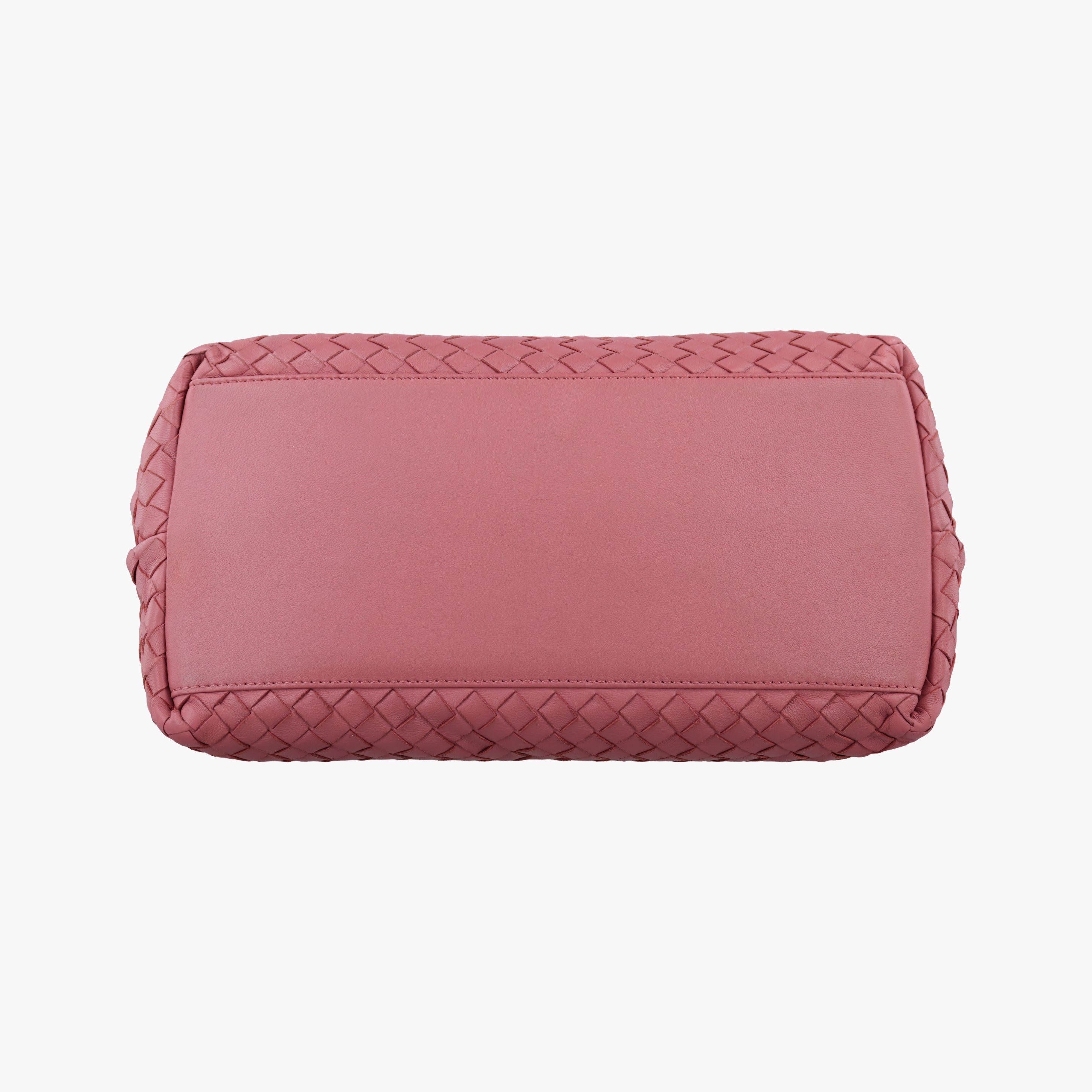 Pre-owned Bottega Veneta Intrecciato pink lambskin  shoulderbag | stylenewstar