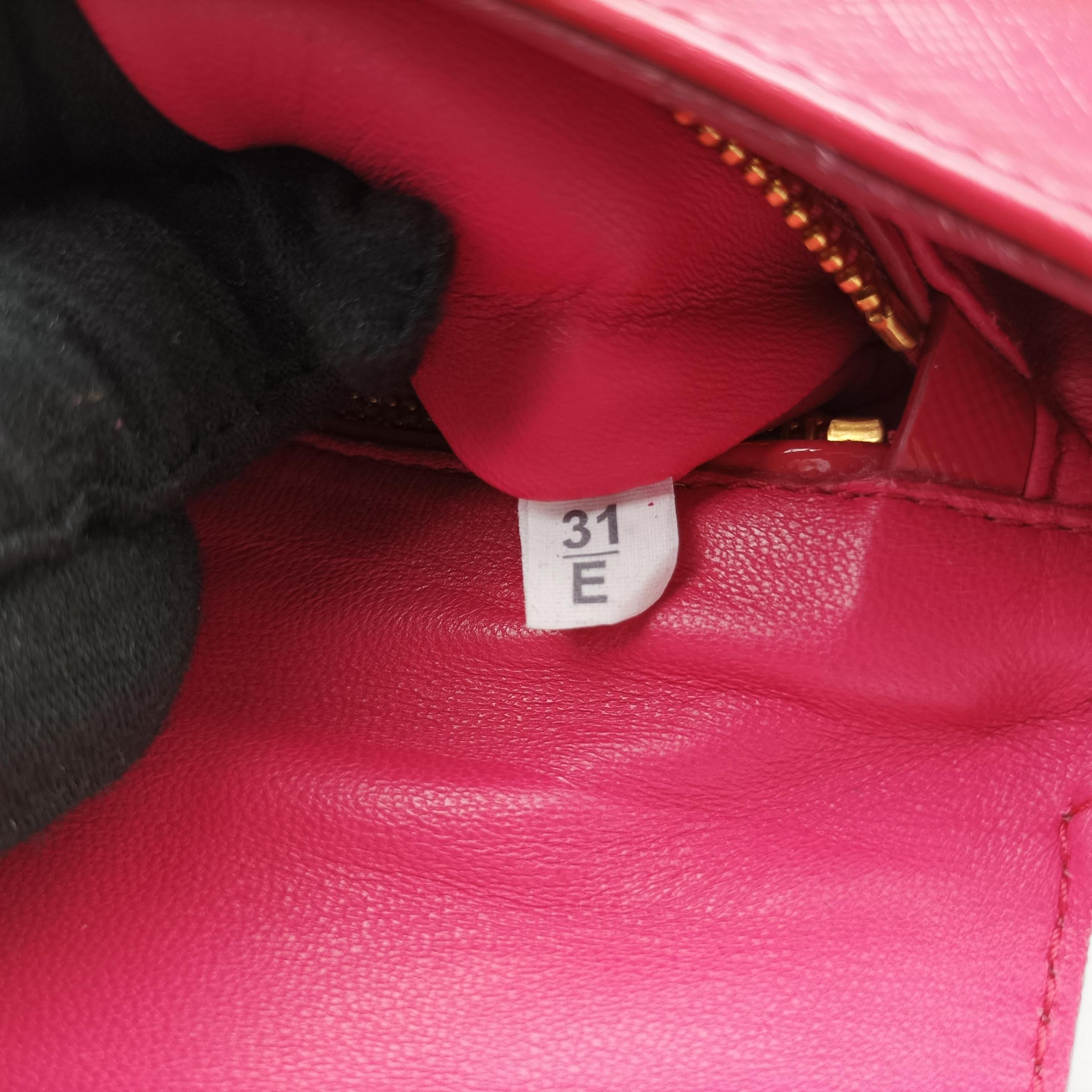 Secondhand Prada lock　Fuoco　Sound Top Handle Red SAFFIANO Leather BT0963 shoulderbag | stylenewstar