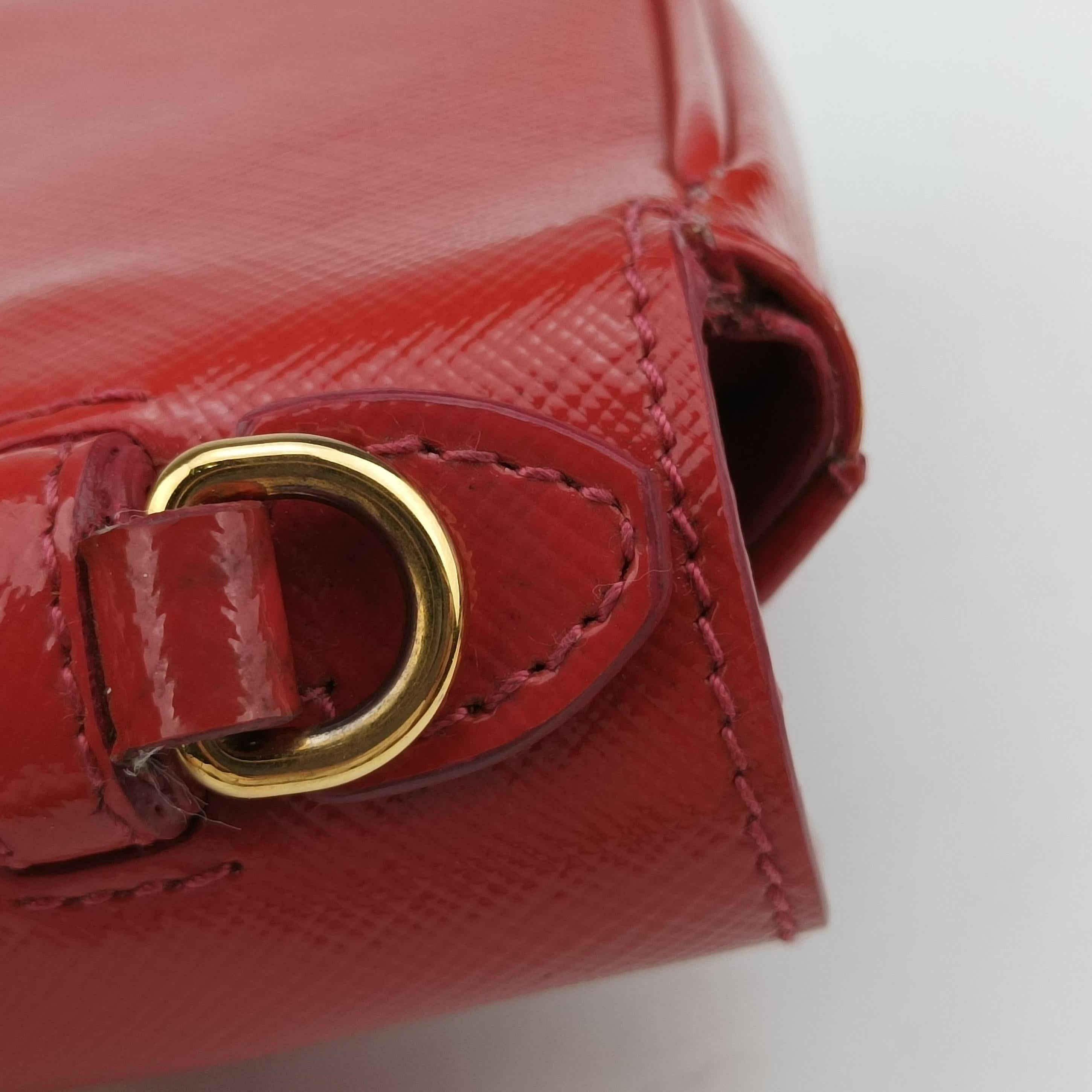 Secondhand Prada lock　Fuoco　Sound Top Handle Red SAFFIANO Leather BT0963 shoulderbag | stylenewstar