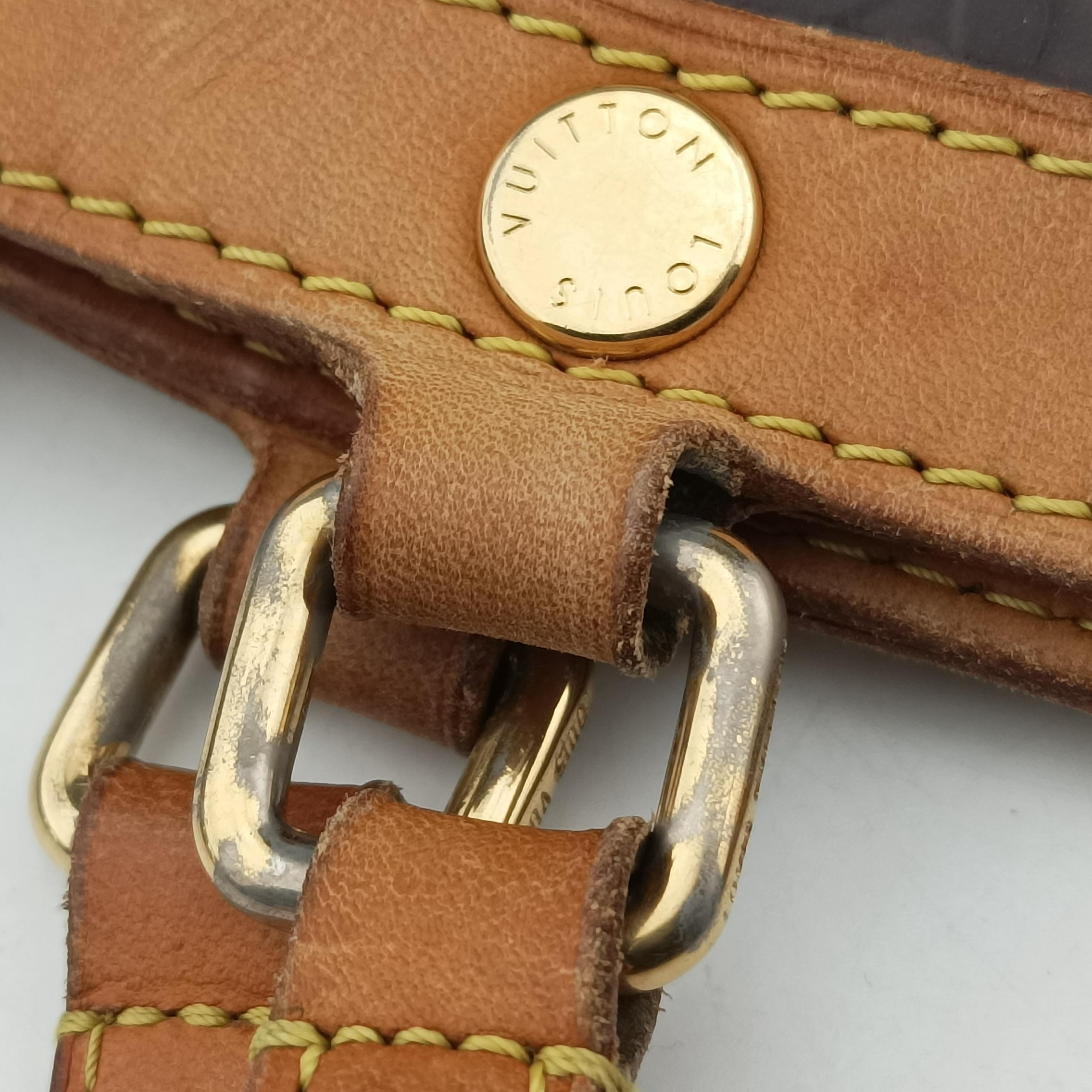 Secondhand Louis Vuitton Brea MM AMARANTE Vernis M91619 shoulderbag | stylenewstar