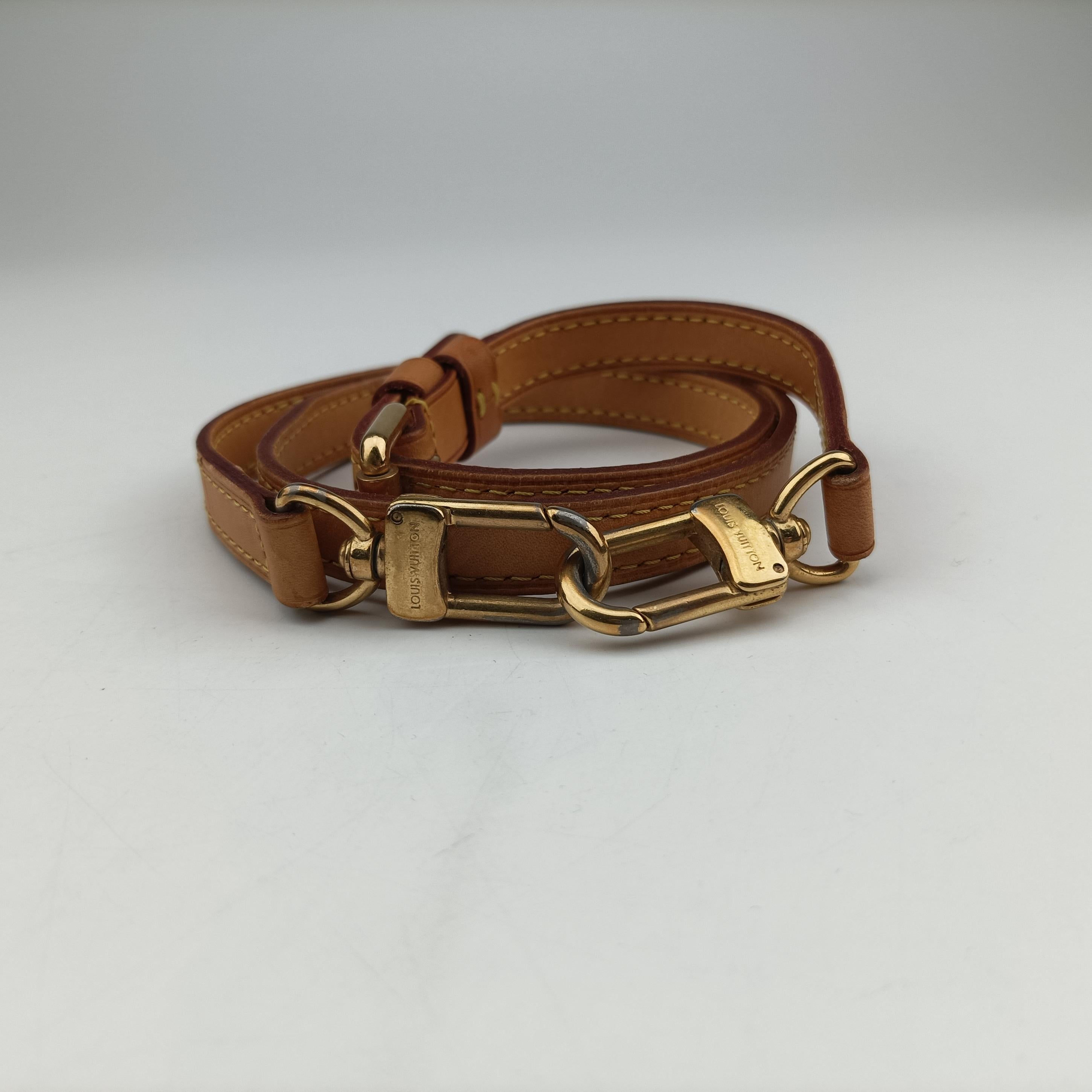 Secondhand Louis Vuitton Brea MM AMARANTE Vernis M91619 shoulderbag | stylenewstar