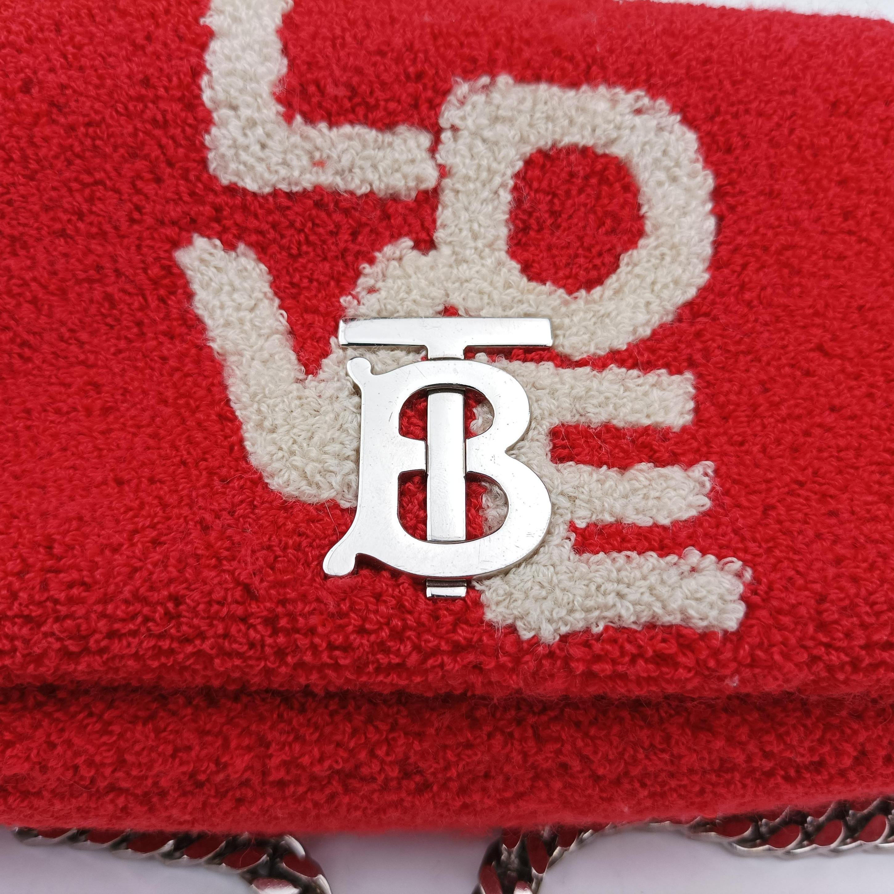 Pre-owned Burberry Lola Red×White  Pile Towel  shoulderbag | stylenewstar