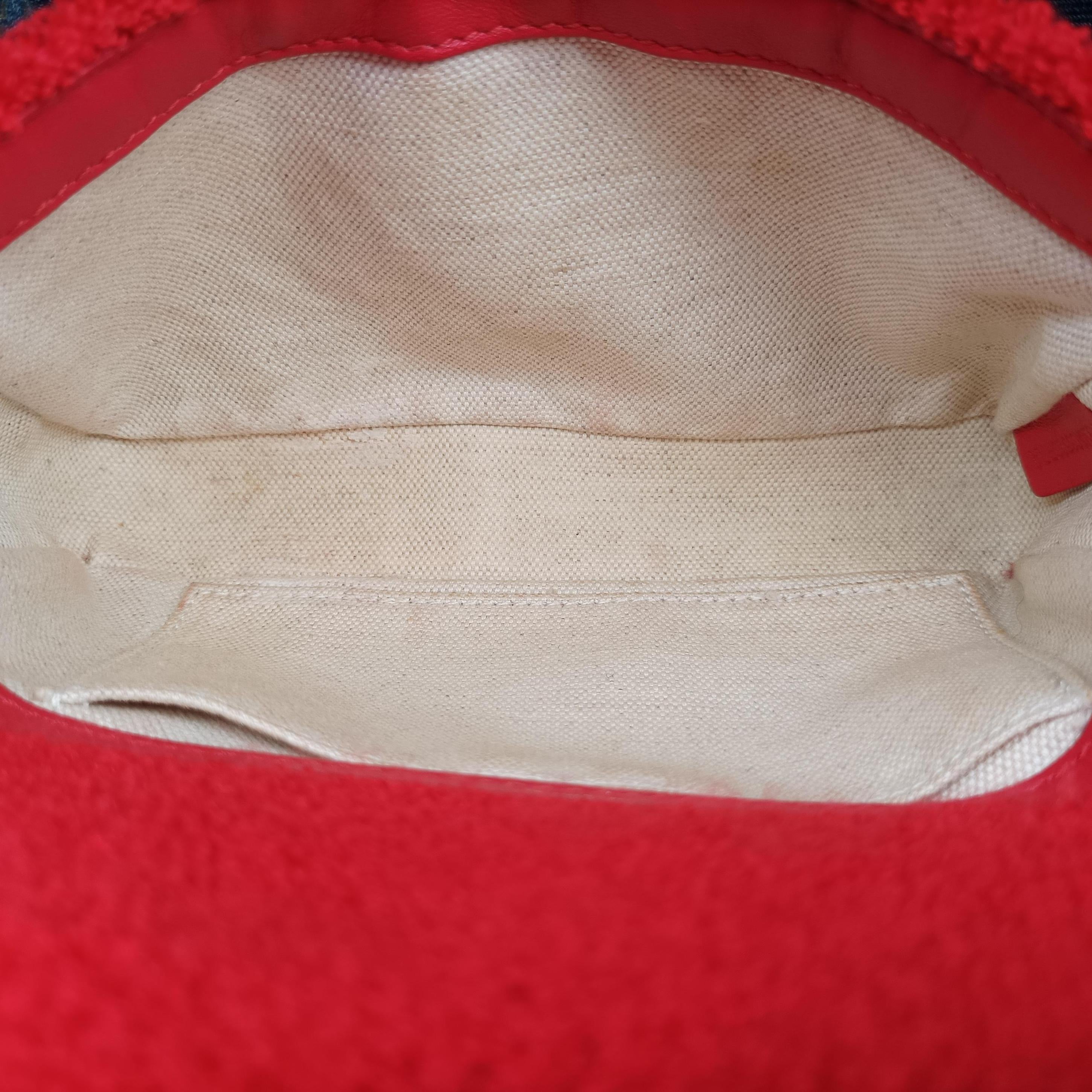 Pre-owned Burberry Lola Red×White  Pile Towel  shoulderbag | stylenewstar