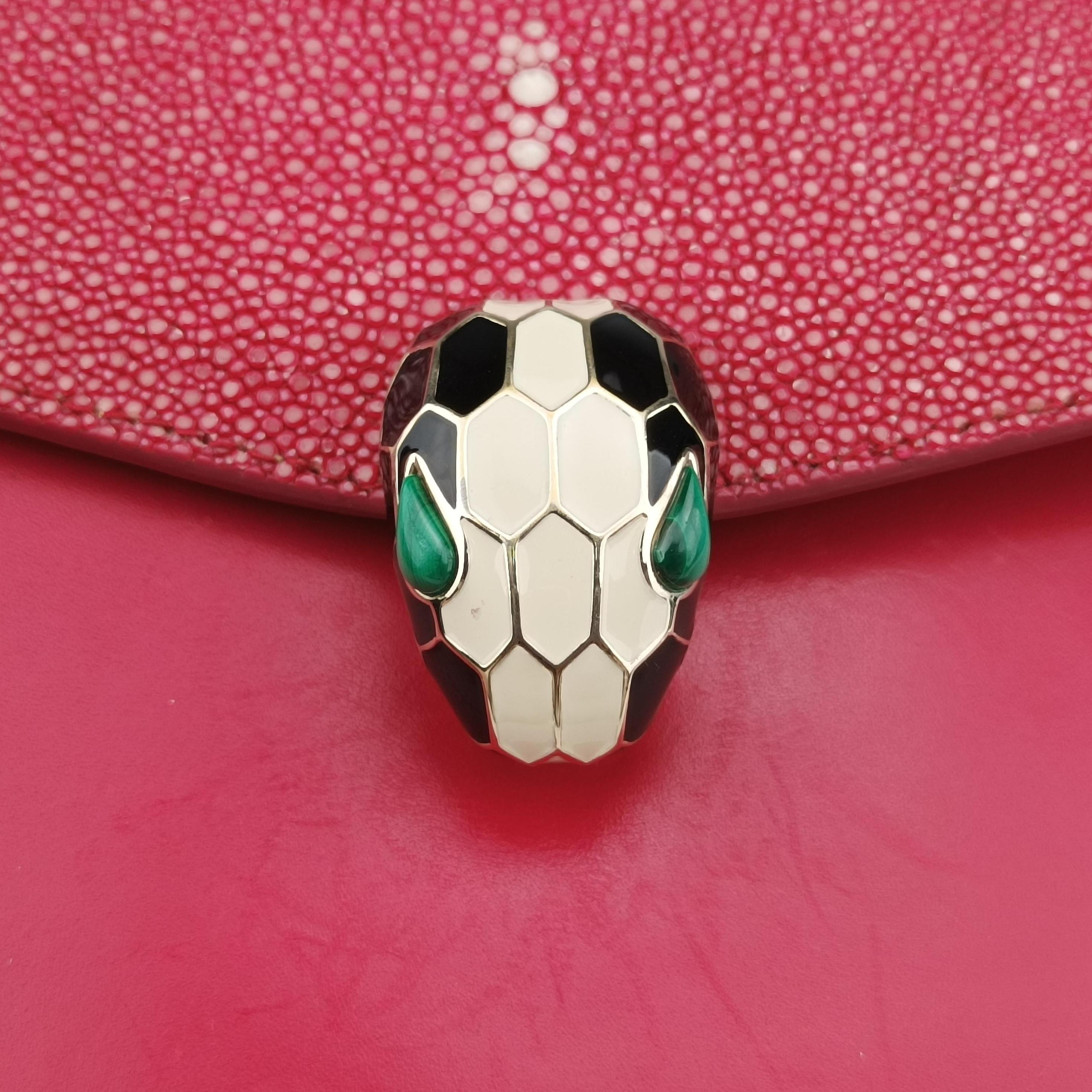 Pre-owned Bvlgari Serpenti Rose Galuchat Skin×Leather  shoulderbag | stylenewstar
