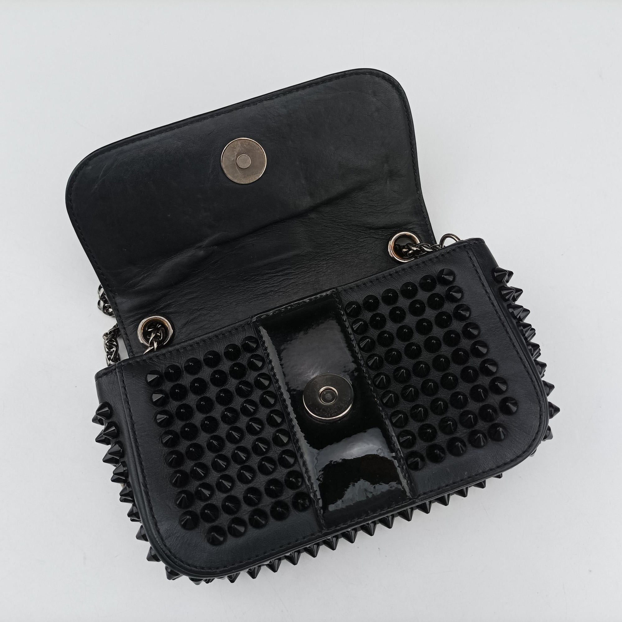 Secondhand Christian Louboutin Sweet Charity Scarabe Spike Black Leather  shoulderbag | stylenewstar