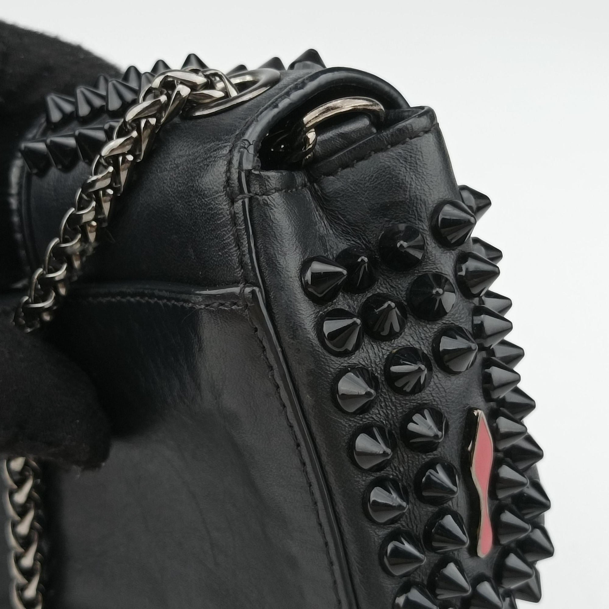Secondhand Christian Louboutin Sweet Charity Scarabe Spike Black Leather  shoulderbag | stylenewstar
