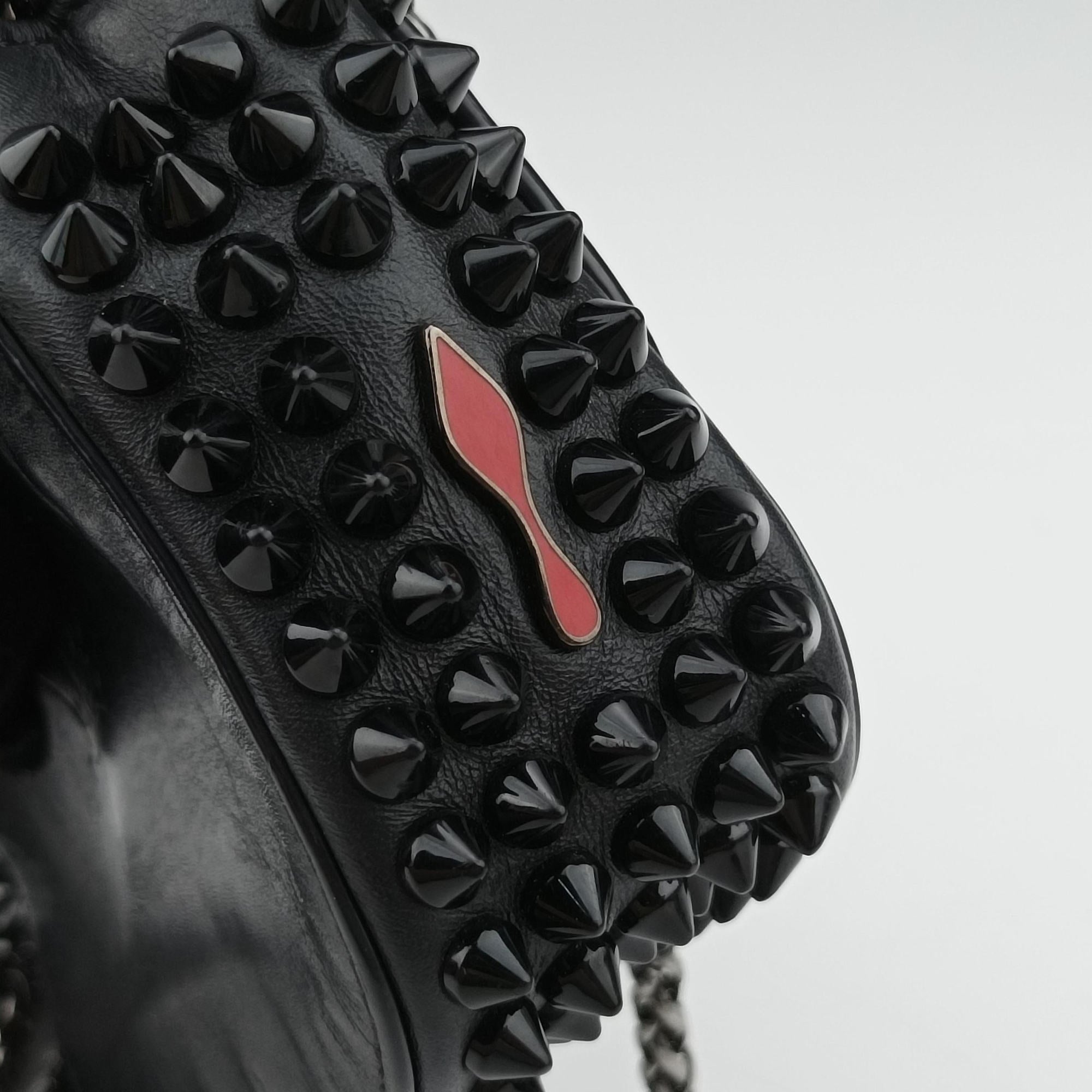 Secondhand Christian Louboutin Sweet Charity Scarabe Spike Black Leather  shoulderbag | stylenewstar