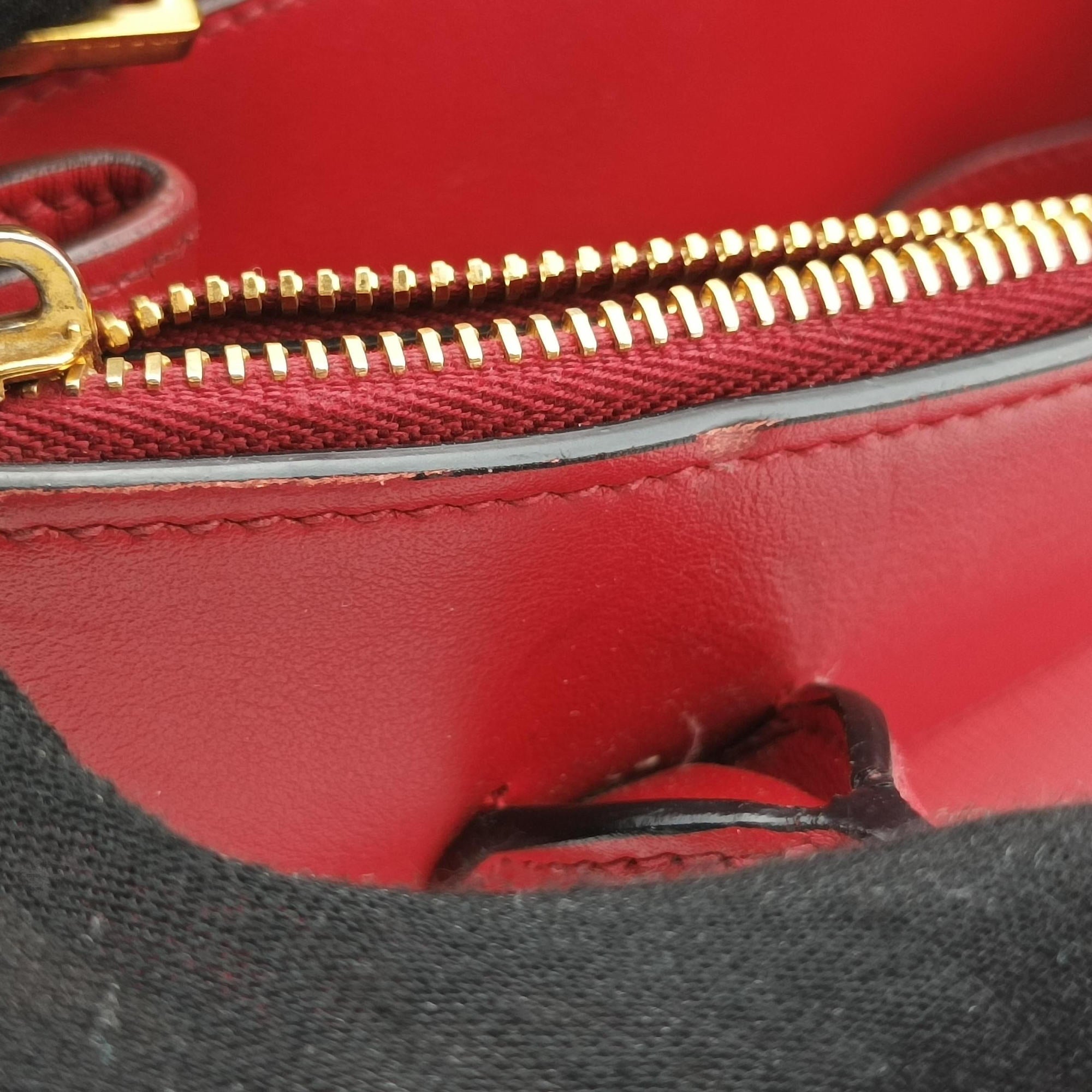 Vintage Prada Paradigm Red saffiano leather  shoulderbag | stylenewstar