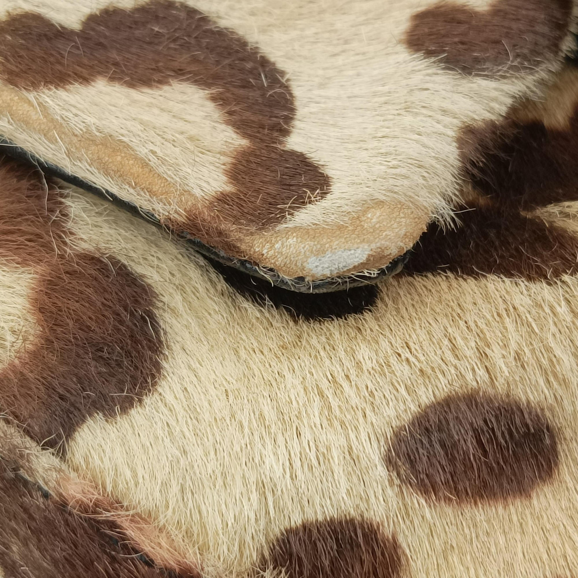 Pre-owned Fendi Mamma Baguette Leopard Pattern Beige x Brown x Black ponyhair 230823 shoulderbag | stylenewstar
