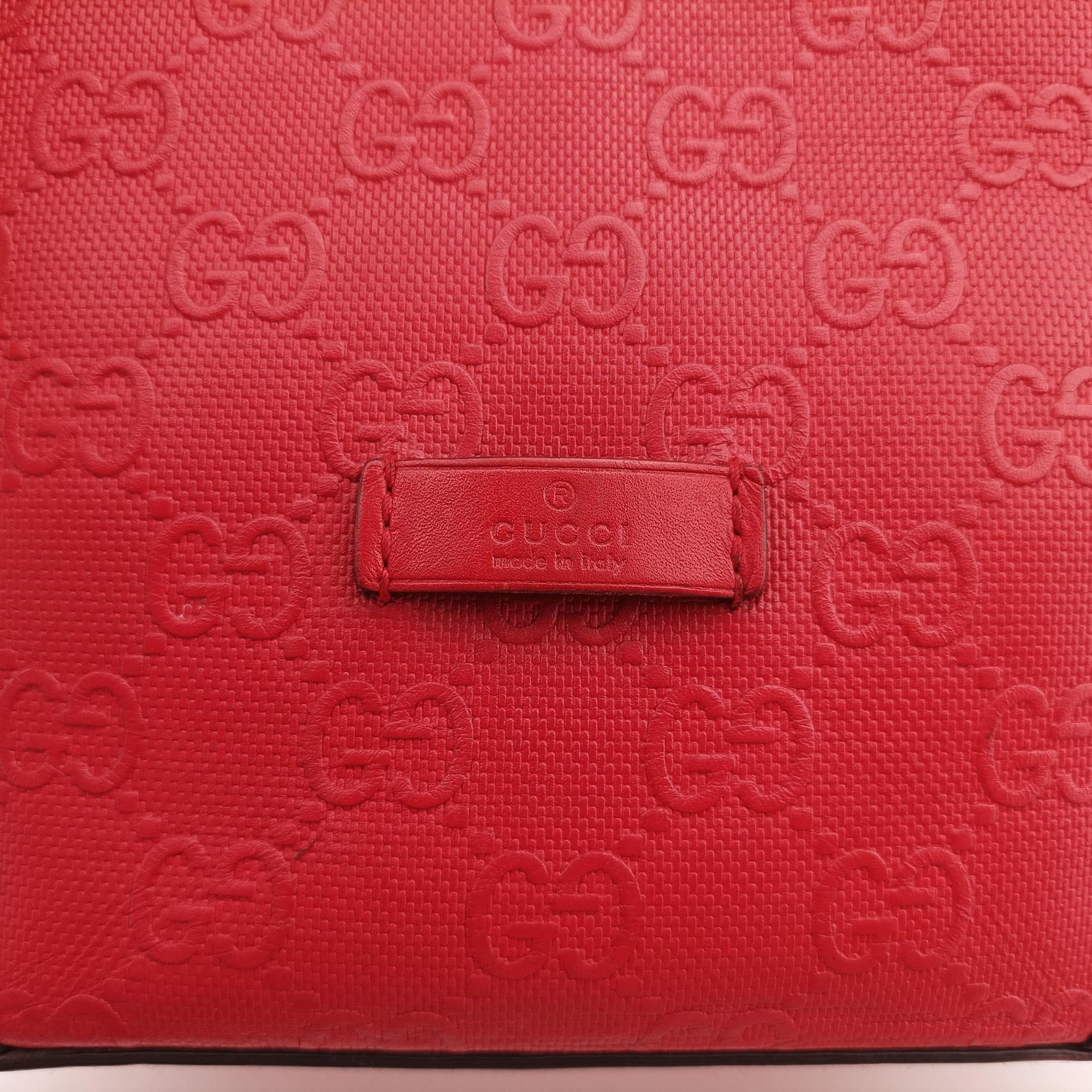 Pre-owned Gucci Bright Diamante Bucket Red Leather 354229 shoulderbag | stylenewstar