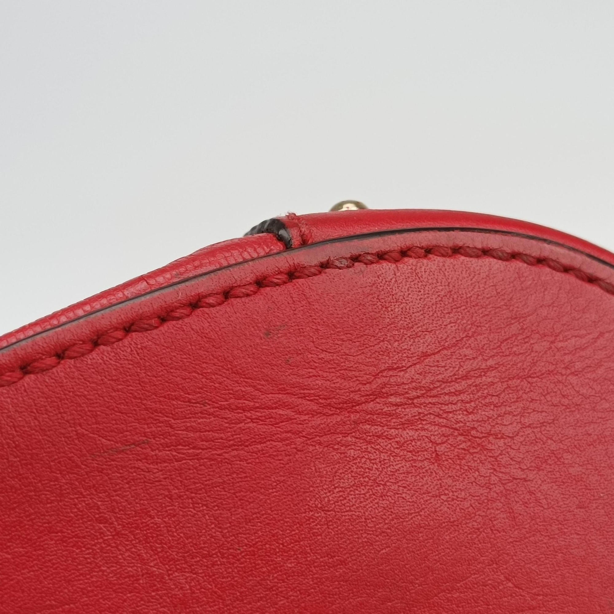 Pre-owned Gucci Bright Diamante Bucket Red Leather 354229 shoulderbag | stylenewstar