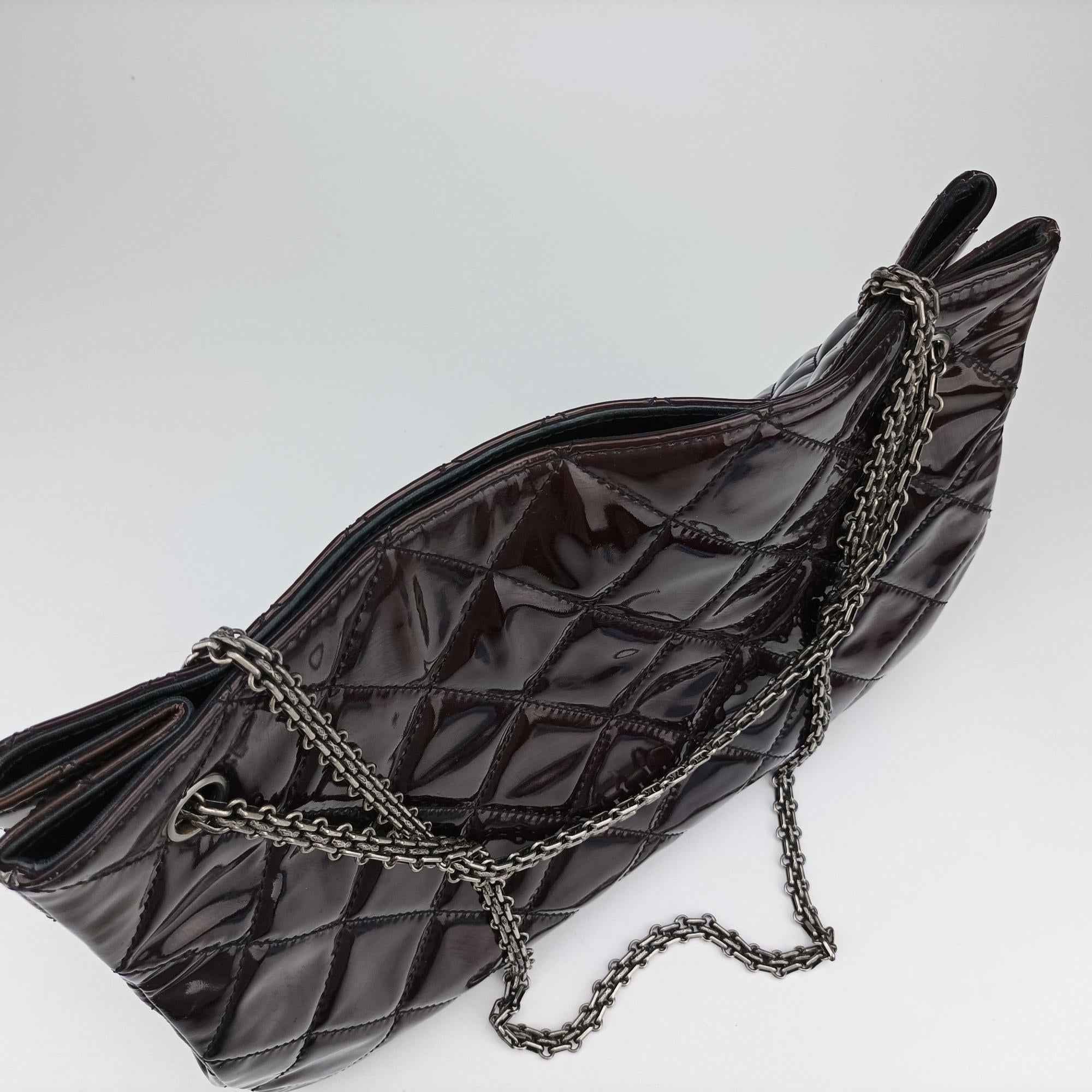 Pre-owned Chanel Matelasse 2.55 Shopper tote Brown Patent A50976 shoulderbag | stylenewstar